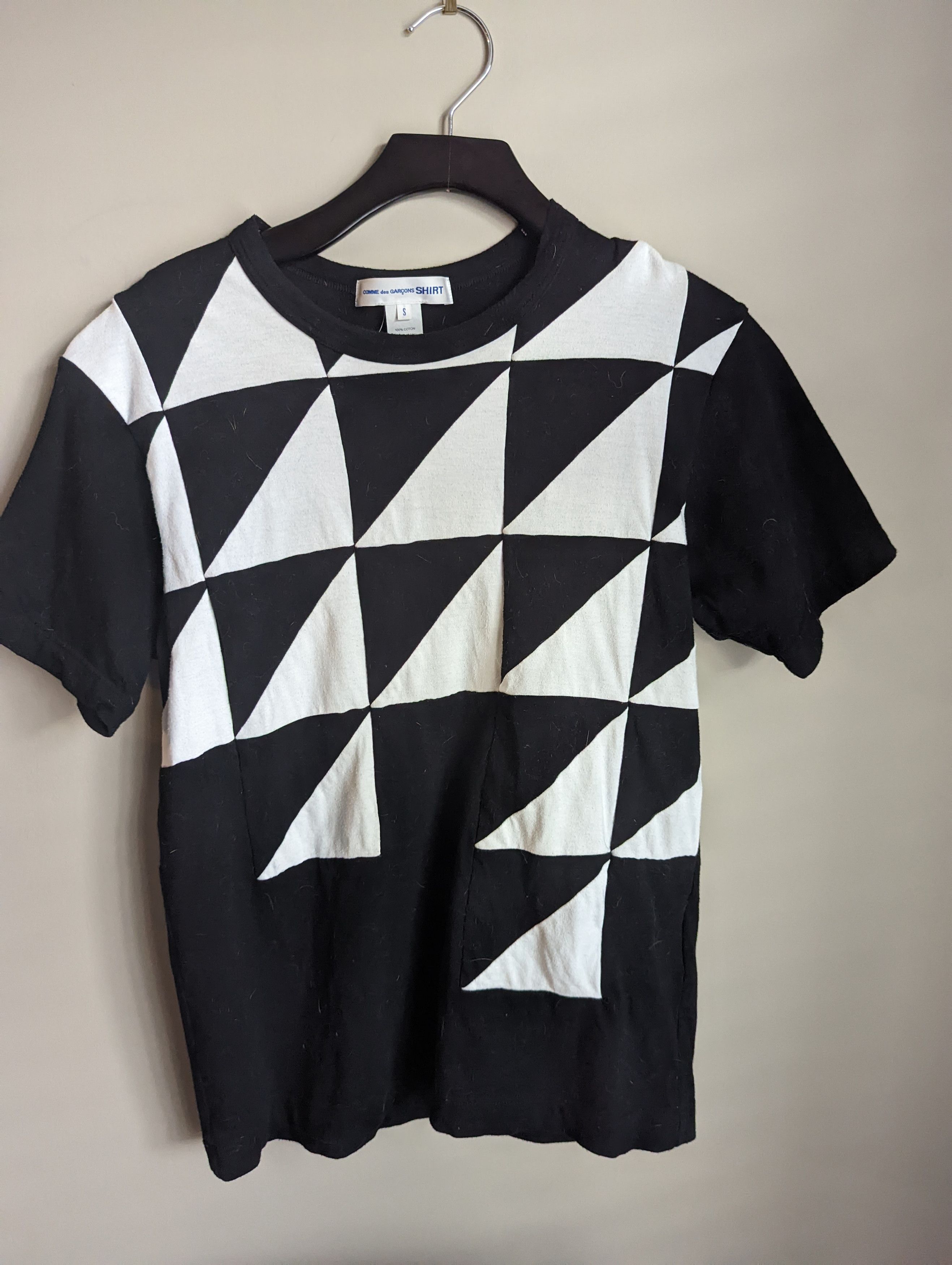 Black/White Triangle Shirt