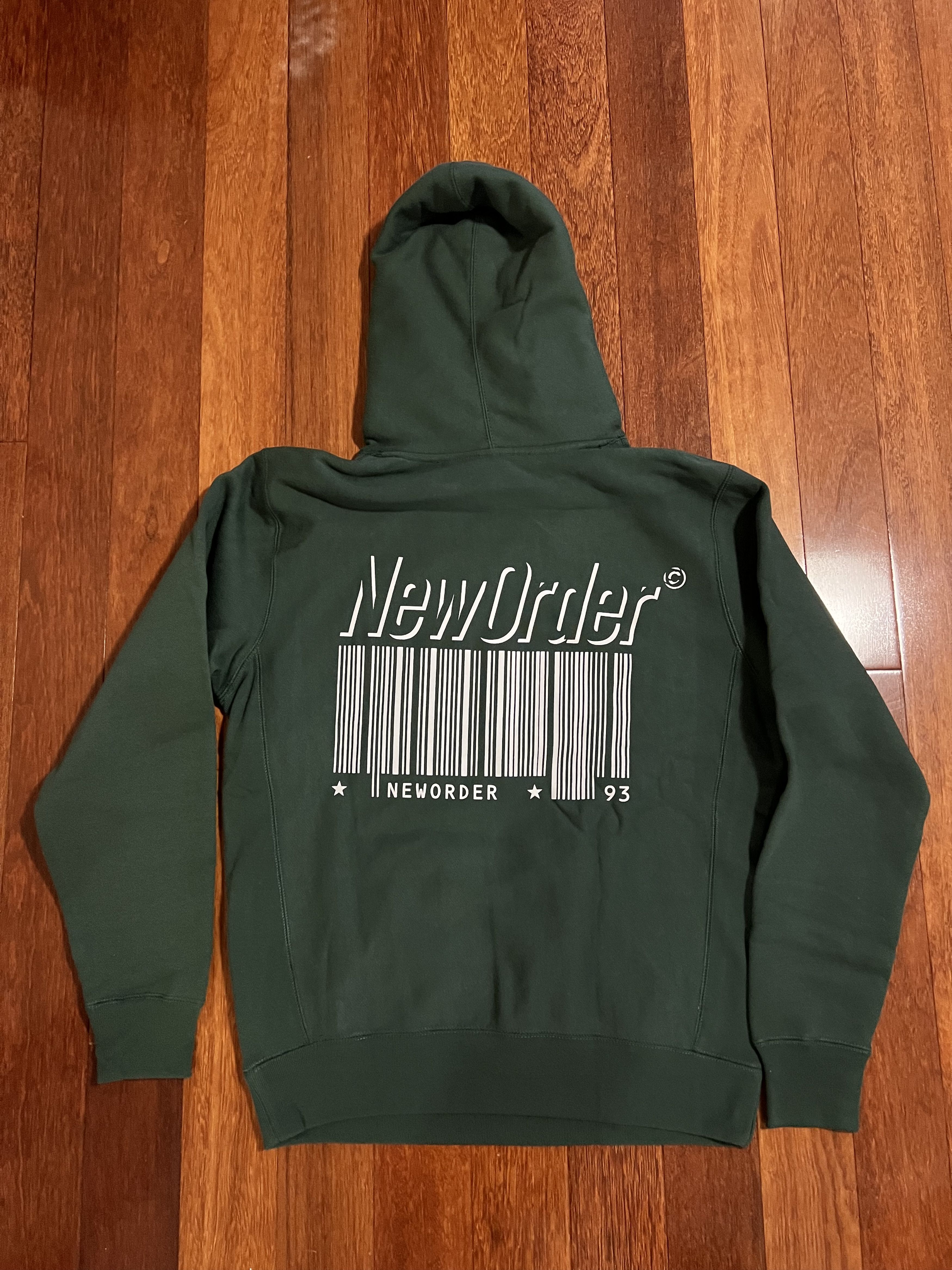 New Order × Pleasures 💚 Pleasures x New Order Republic Hoodie Green Small NEW Size US S / EU 44-46 / 1 - 2 Thumbnail