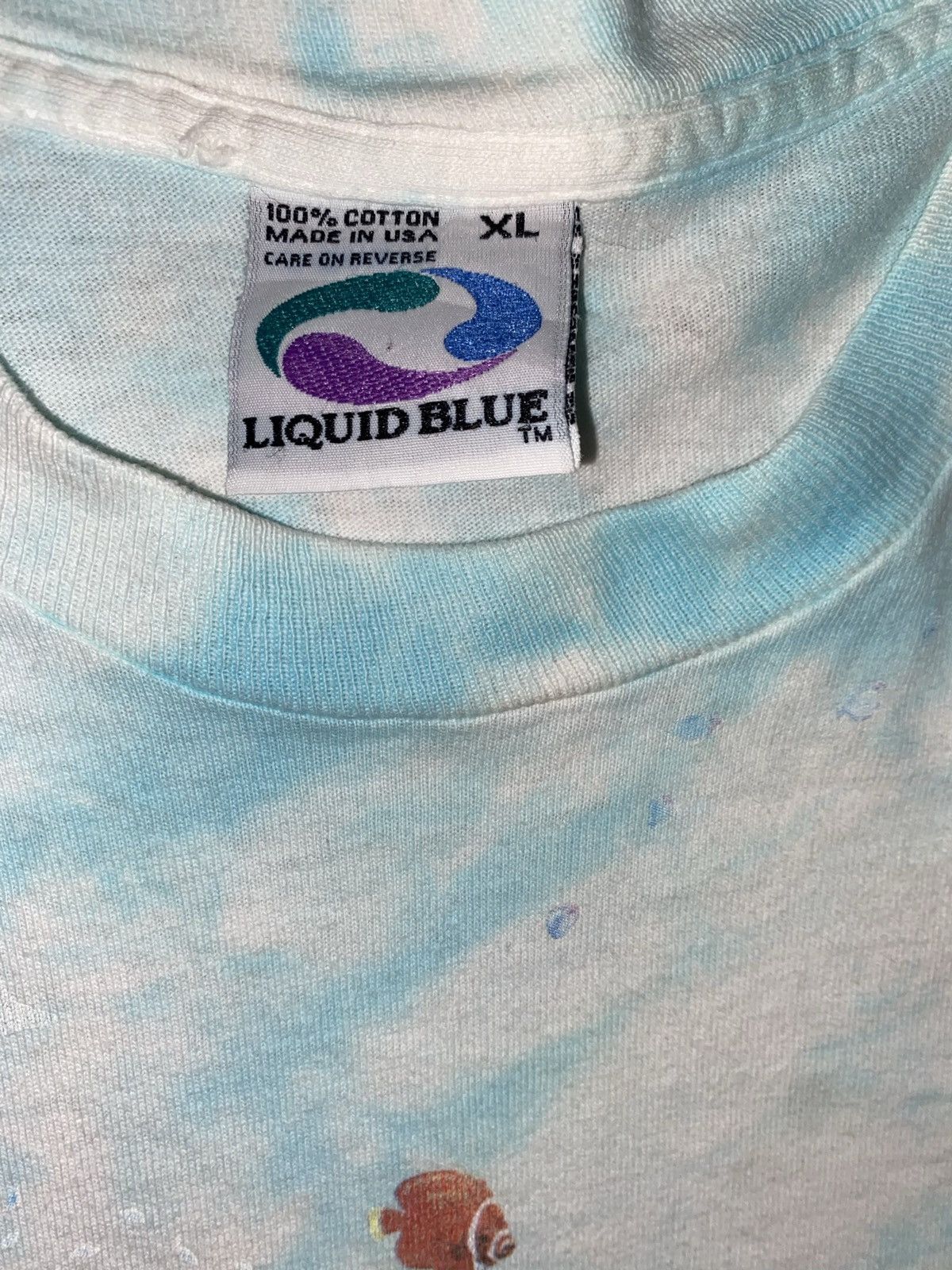 Vintage Vintage 90s Liquid Blue Coral Reef Art Tshirt Size US XL / EU 56 / 4 - 5 Thumbnail
