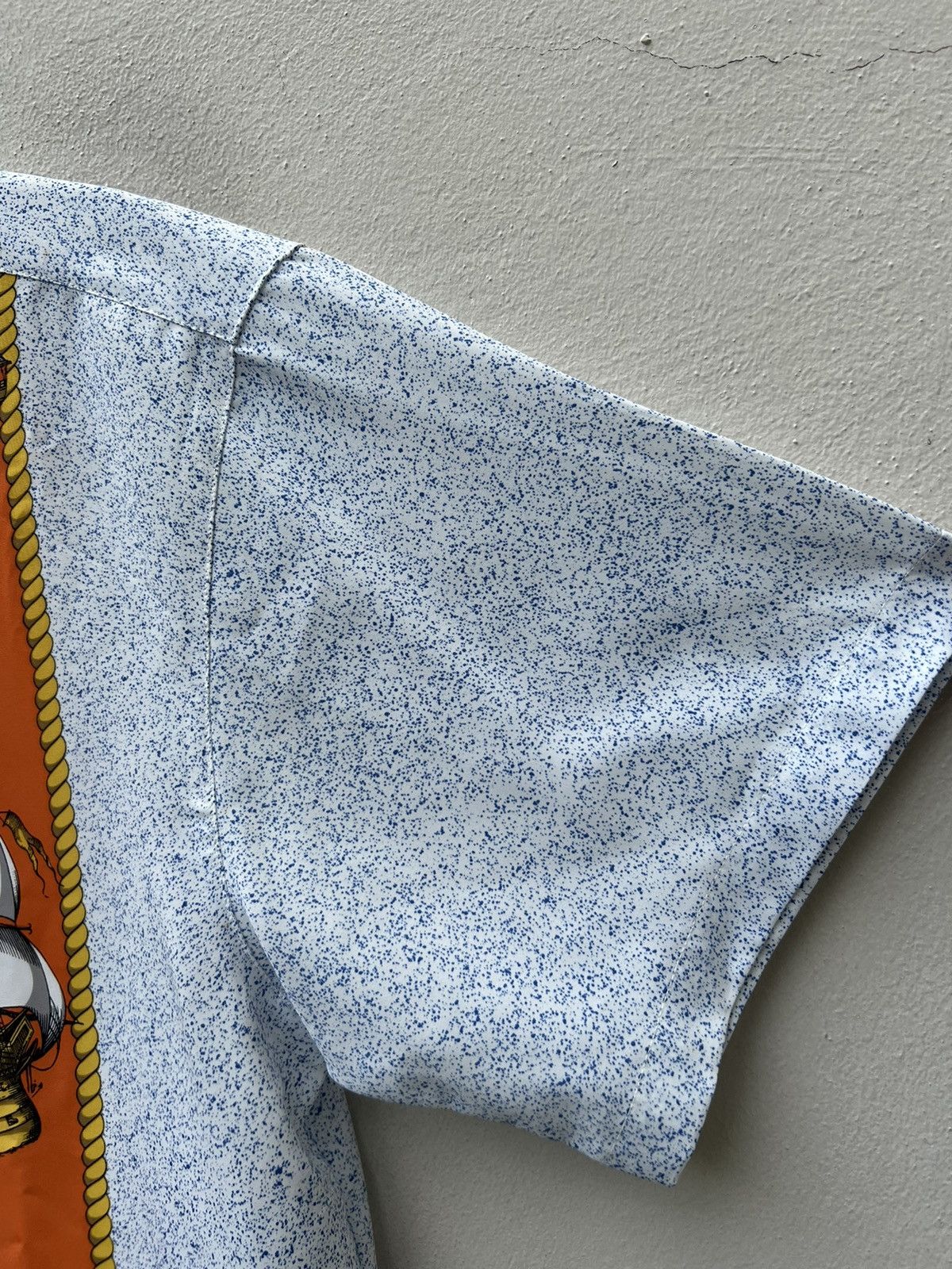 Vintage Vintage 90s Christian Mode Japan Printed Art Polyester Shirt Size US L / EU 52-54 / 3 - 15 Thumbnail