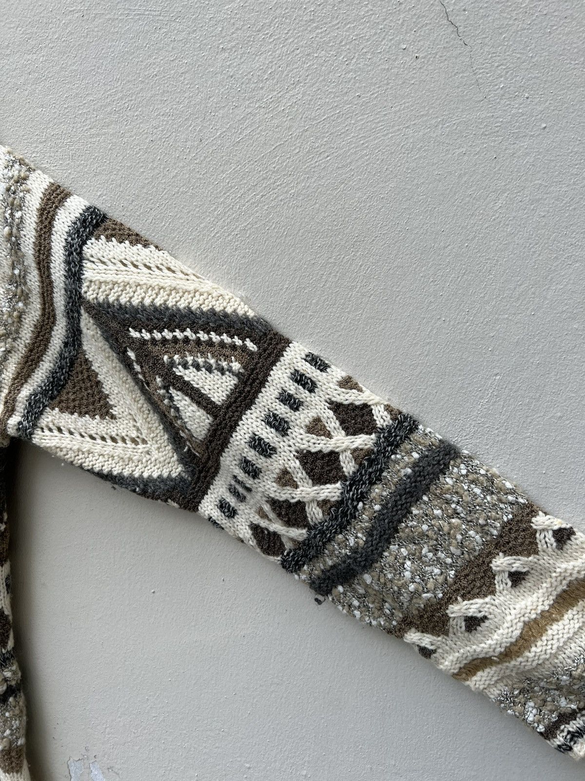 Vintage × Yoshiyuki Konishi Vintage Yoshiyuki Konishi Hand Knit Tribal Knitwear Sweater Size US XL / EU 56 / 4 - 10 Thumbnail