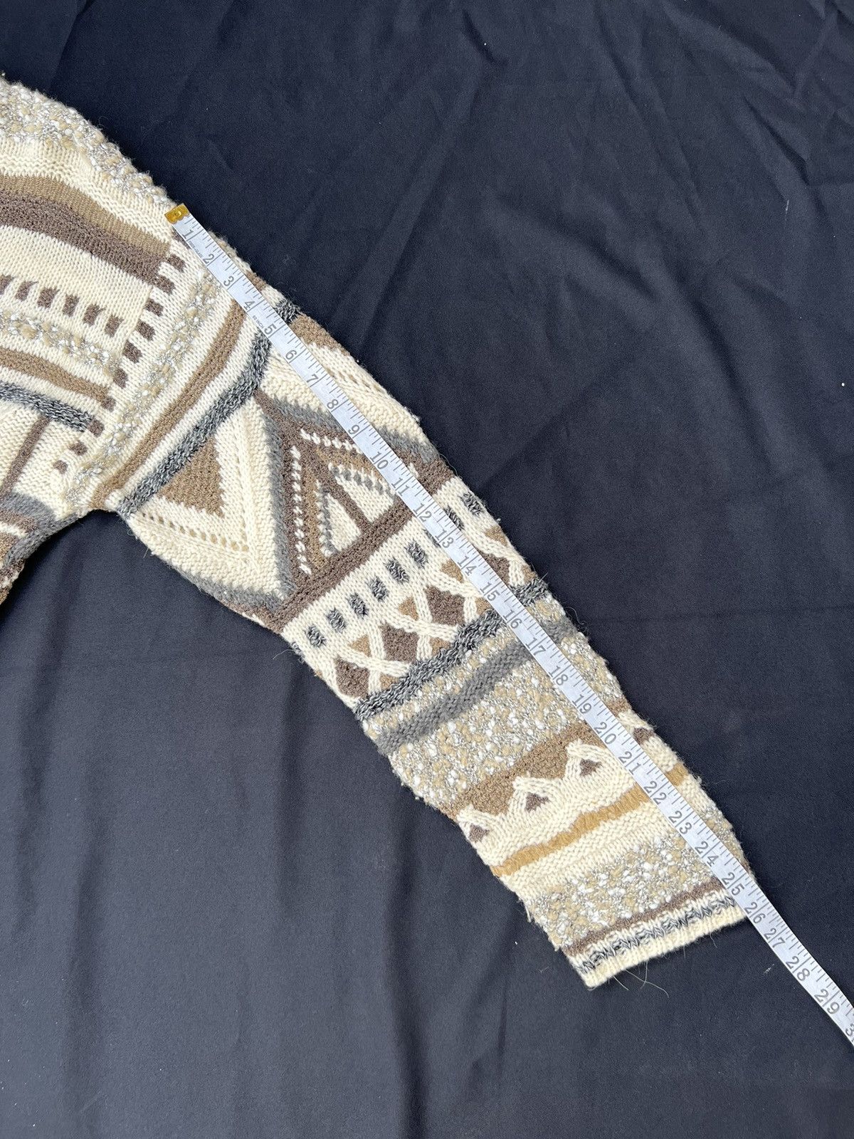 Vintage × Yoshiyuki Konishi Vintage Yoshiyuki Konishi Hand Knit Tribal Knitwear Sweater Size US XL / EU 56 / 4 - 3 Thumbnail