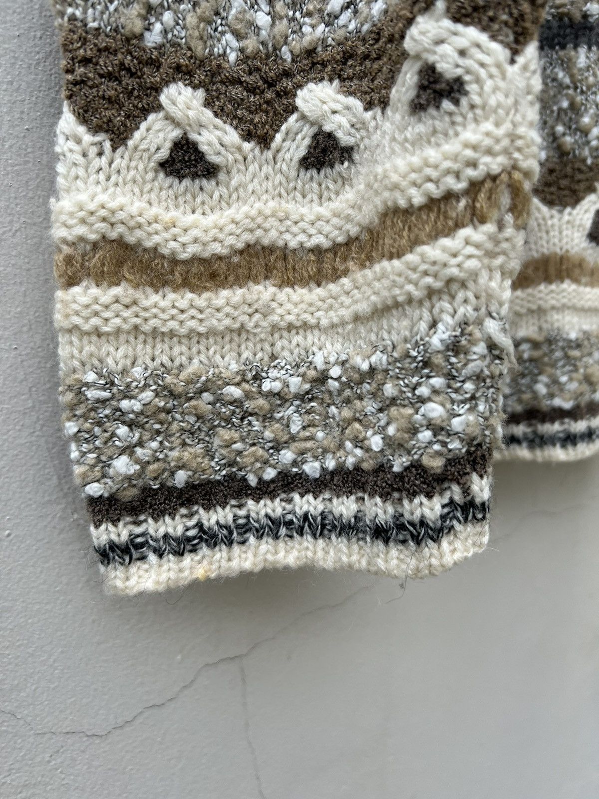 Vintage × Yoshiyuki Konishi Vintage Yoshiyuki Konishi Hand Knit Tribal Knitwear Sweater Size US XL / EU 56 / 4 - 18 Thumbnail
