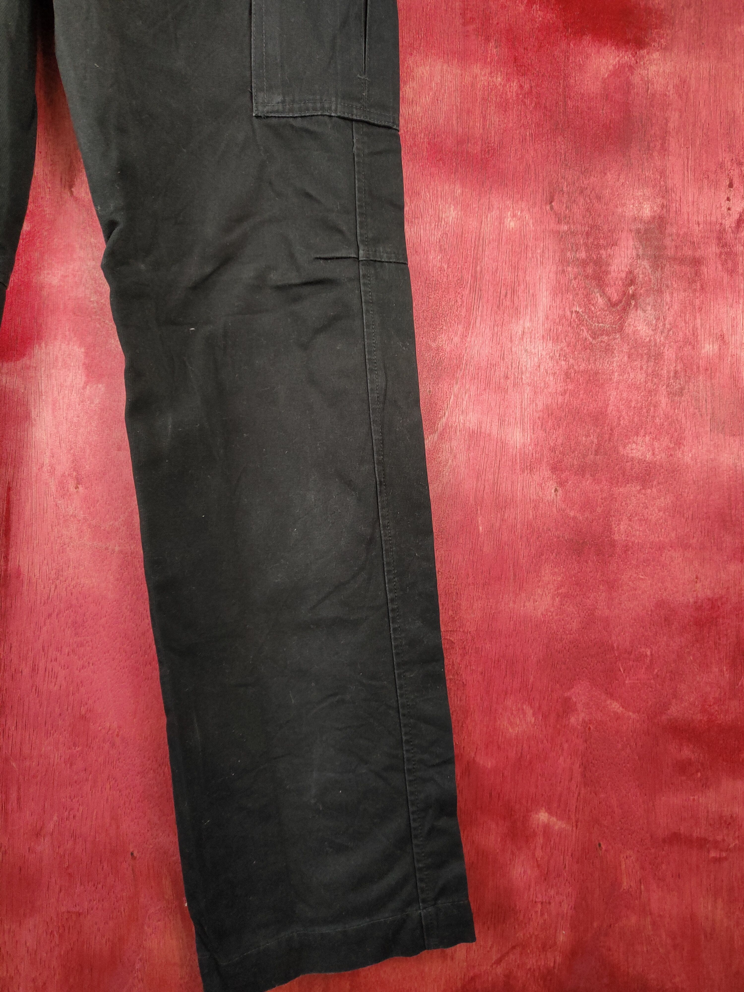 Japanese Brand × Vintage Uniqlo Black Multi Pocket Tactical Cargo Pants #S436 Size US 28 / EU 44 - 6 Thumbnail