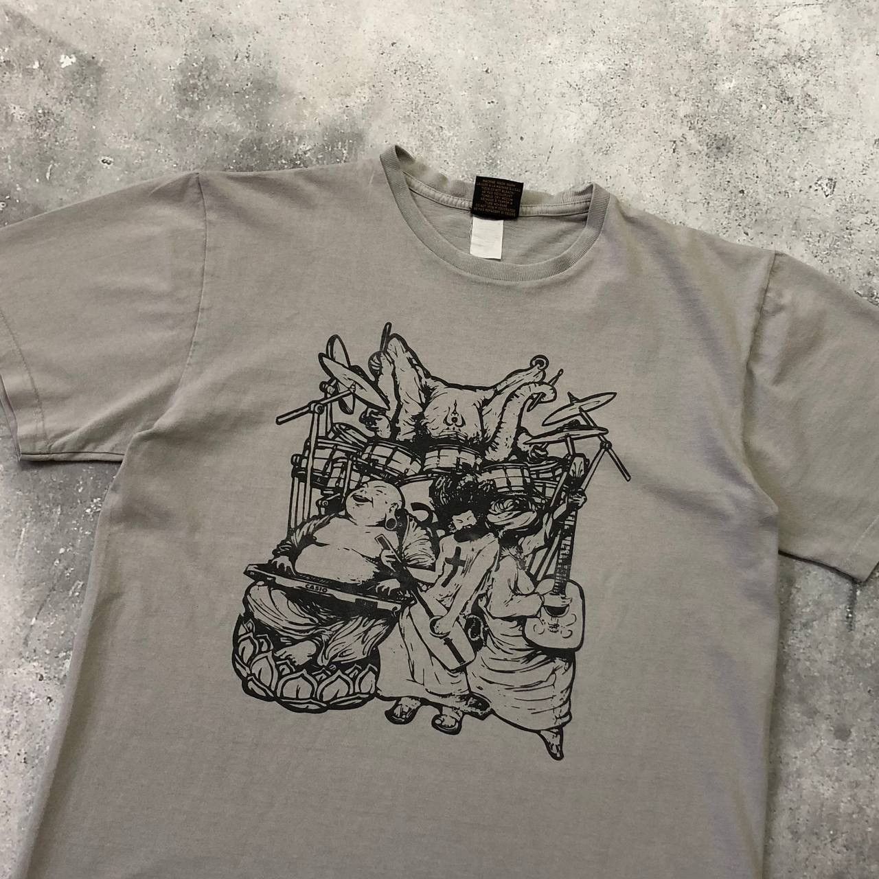 Band Tees Vintage 2000s Changes Band T Shirt Gray Size M Size US M / EU 48-50 / 2 - 5 Thumbnail