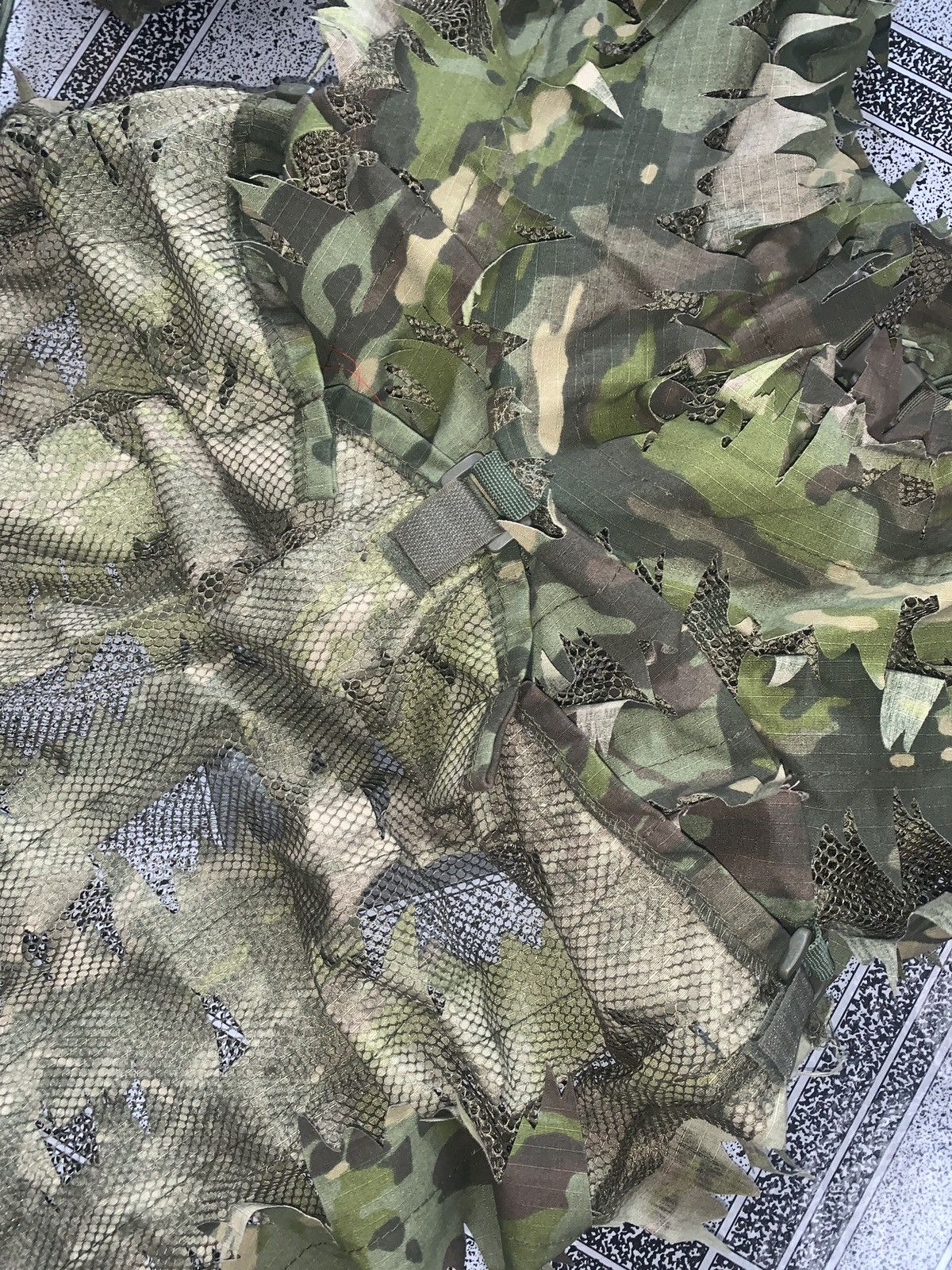 Hunter Cover Net Camoflage with Hoodie! Size US S / EU 44-46 / 1 - 13 Thumbnail