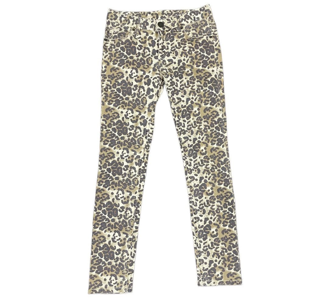Japanese Brand Leopard 🐆 Full printed low rise skinny Jeans Size 30" / US 8 / IT 44 - 2 Thumbnail