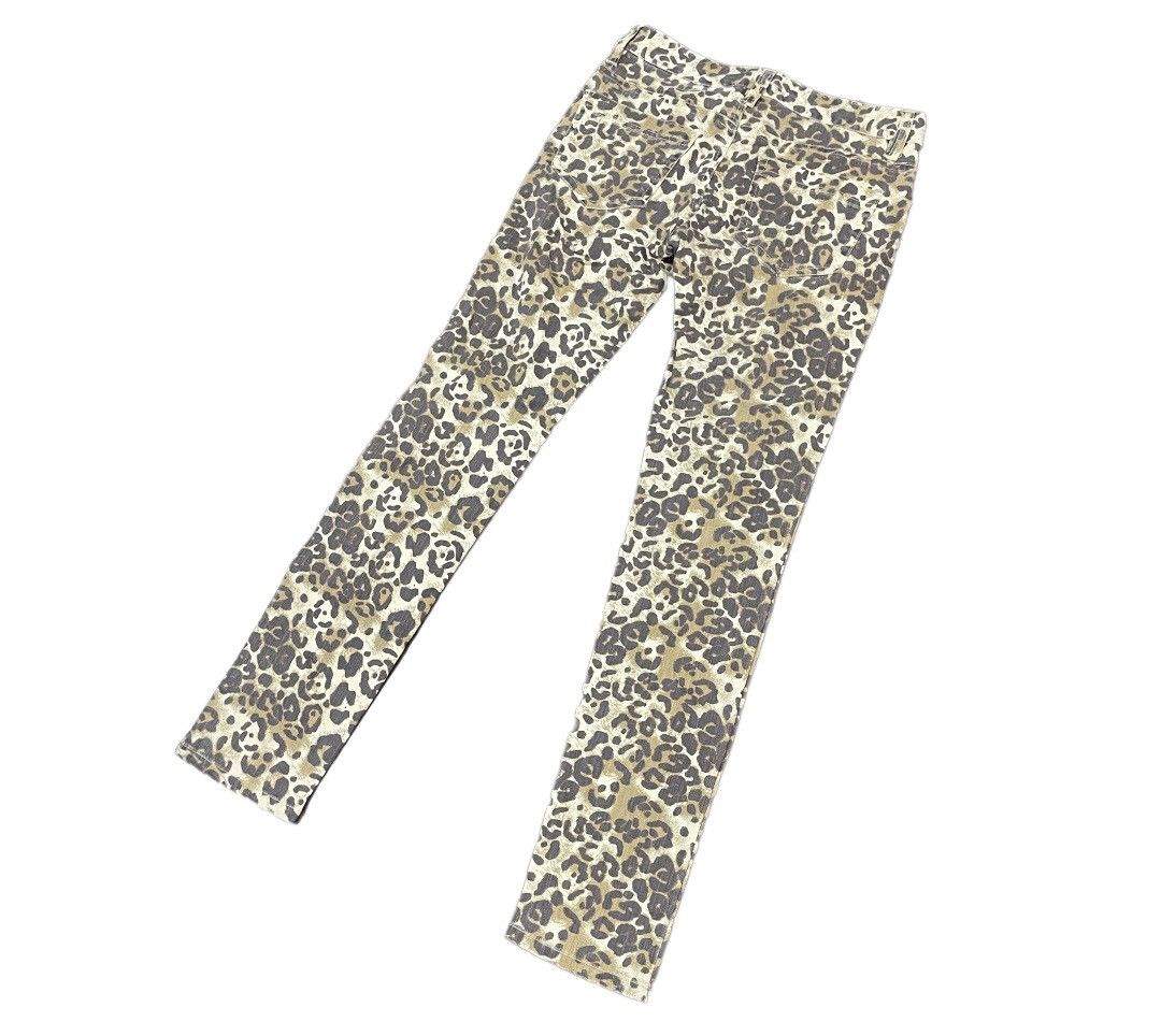 Japanese Brand Leopard 🐆 Full printed low rise skinny Jeans Size 30" / US 8 / IT 44 - 6 Thumbnail