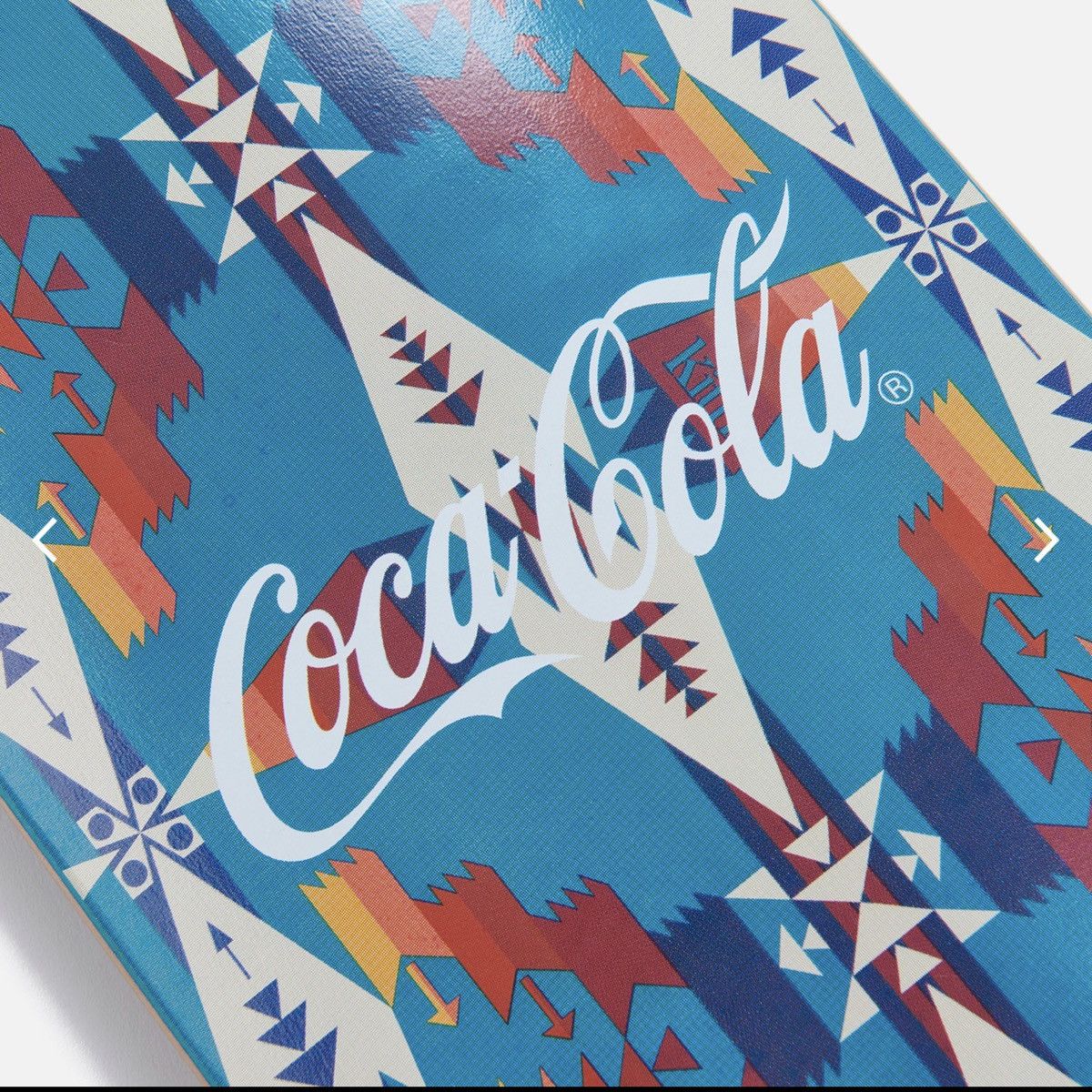 コカ・コーラ - Kith x Coca-Cola x Pendleton スケートデッキ スカッとさわやか！ コカコーラのスケートボードが登場。 | news