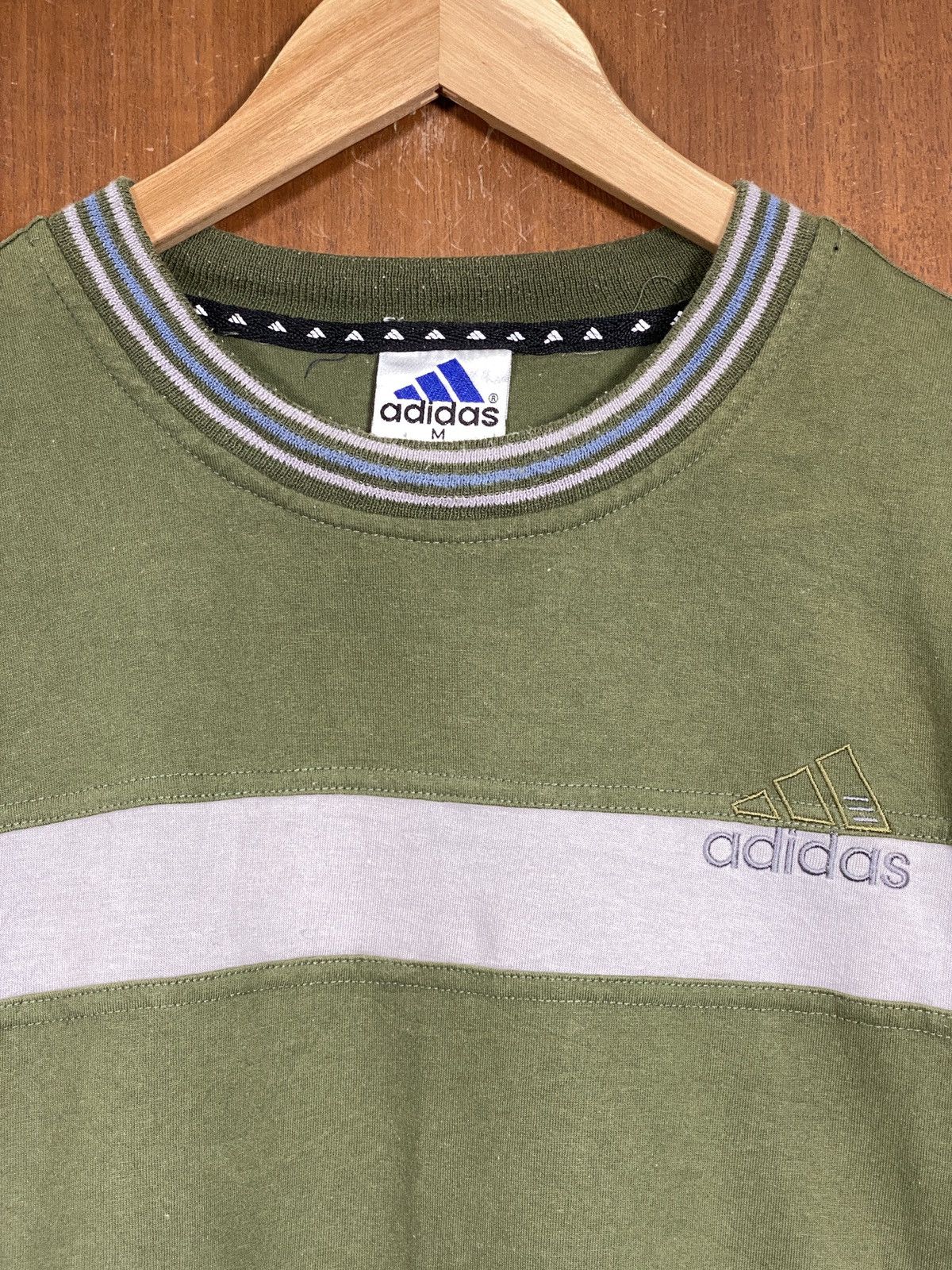 Adidas × Vintage Vintage Adidas Tee Size US M / EU 48-50 / 2 - 3 Thumbnail