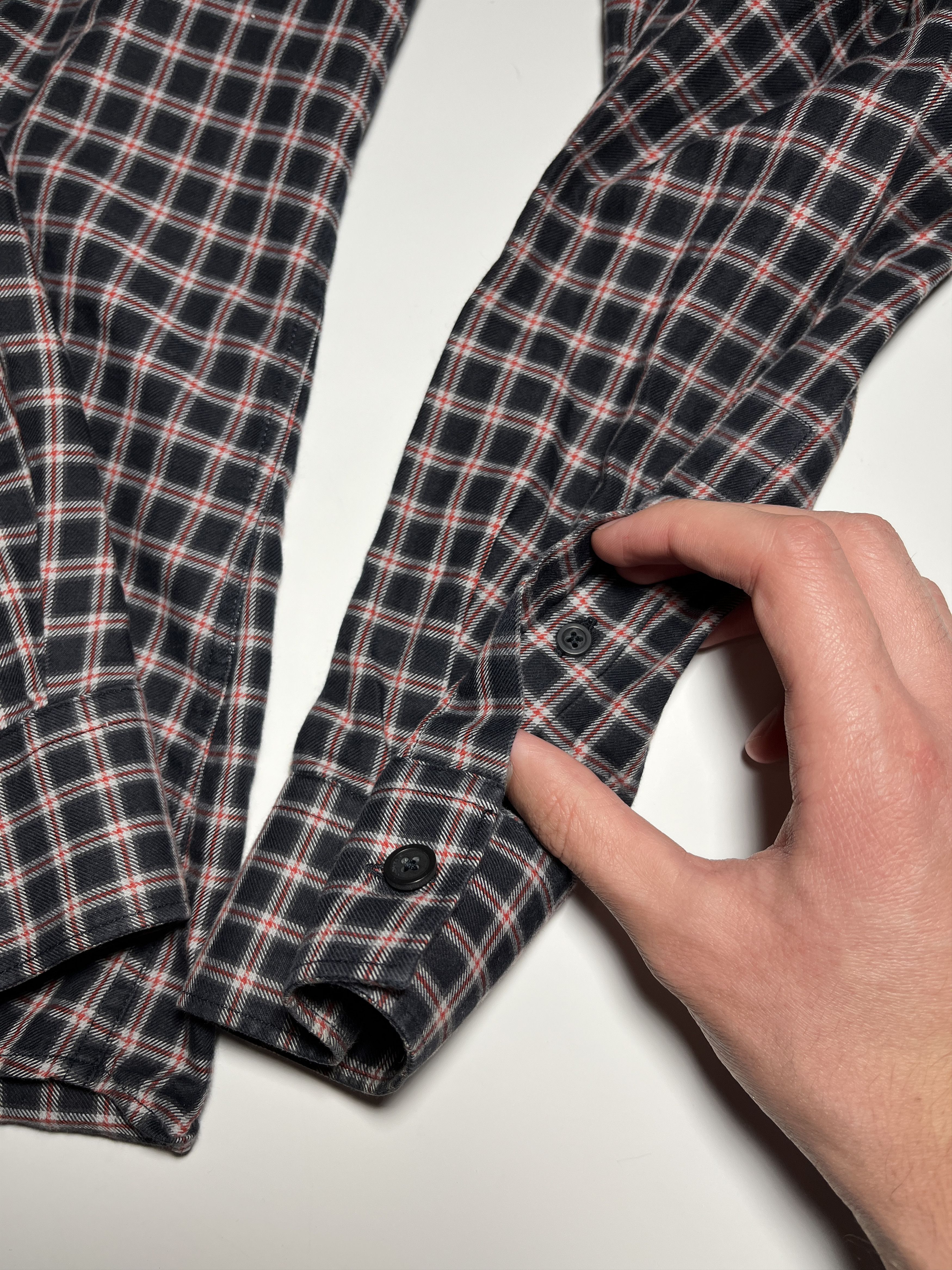 Givenchy Givenchy Checkered Embroidered Stars Button Up Shirt Size M Size US M / EU 48-50 / 2 - 10 Thumbnail
