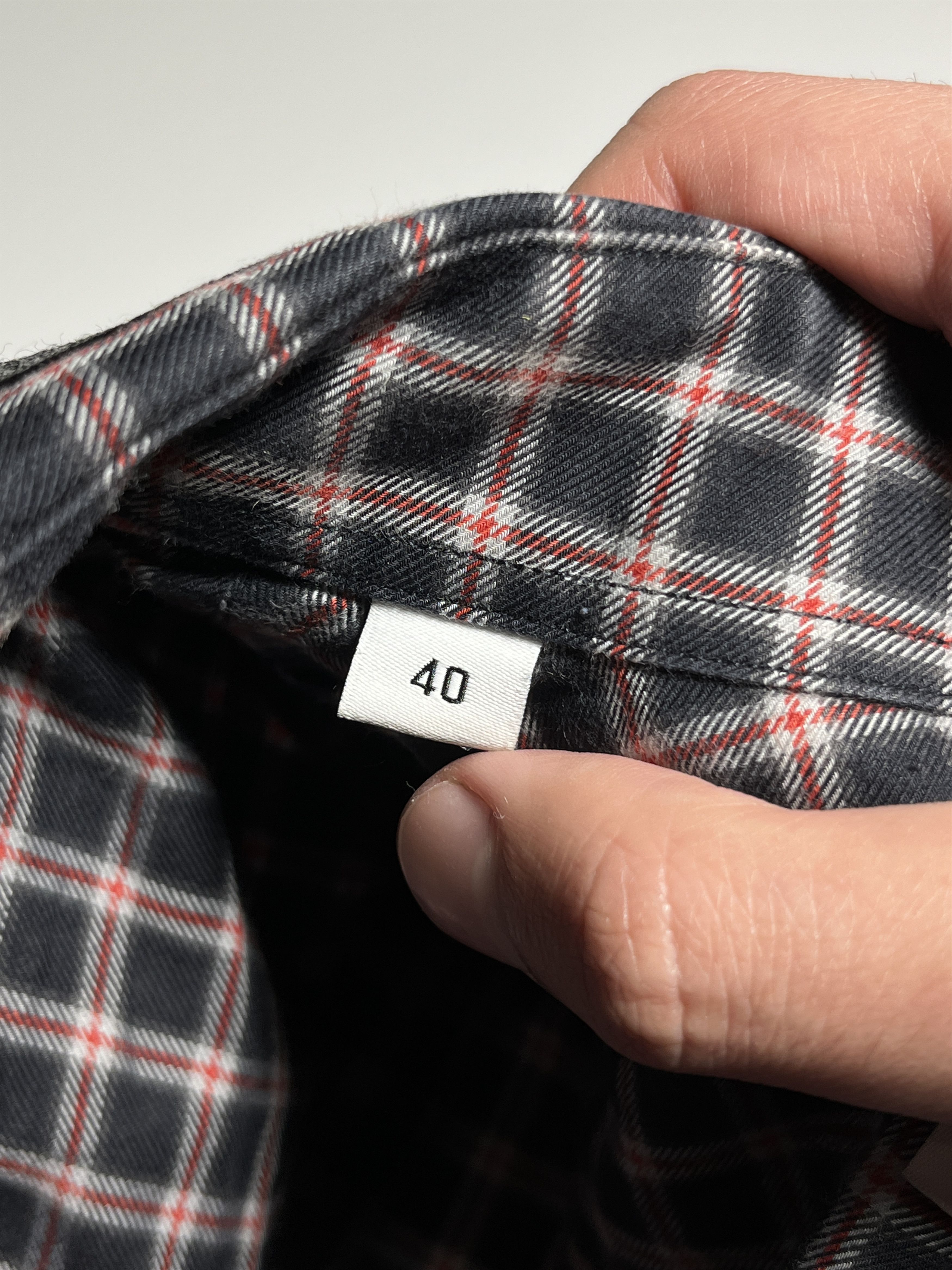 Givenchy Givenchy Checkered Embroidered Stars Button Up Shirt Size M Size US M / EU 48-50 / 2 - 13 Thumbnail