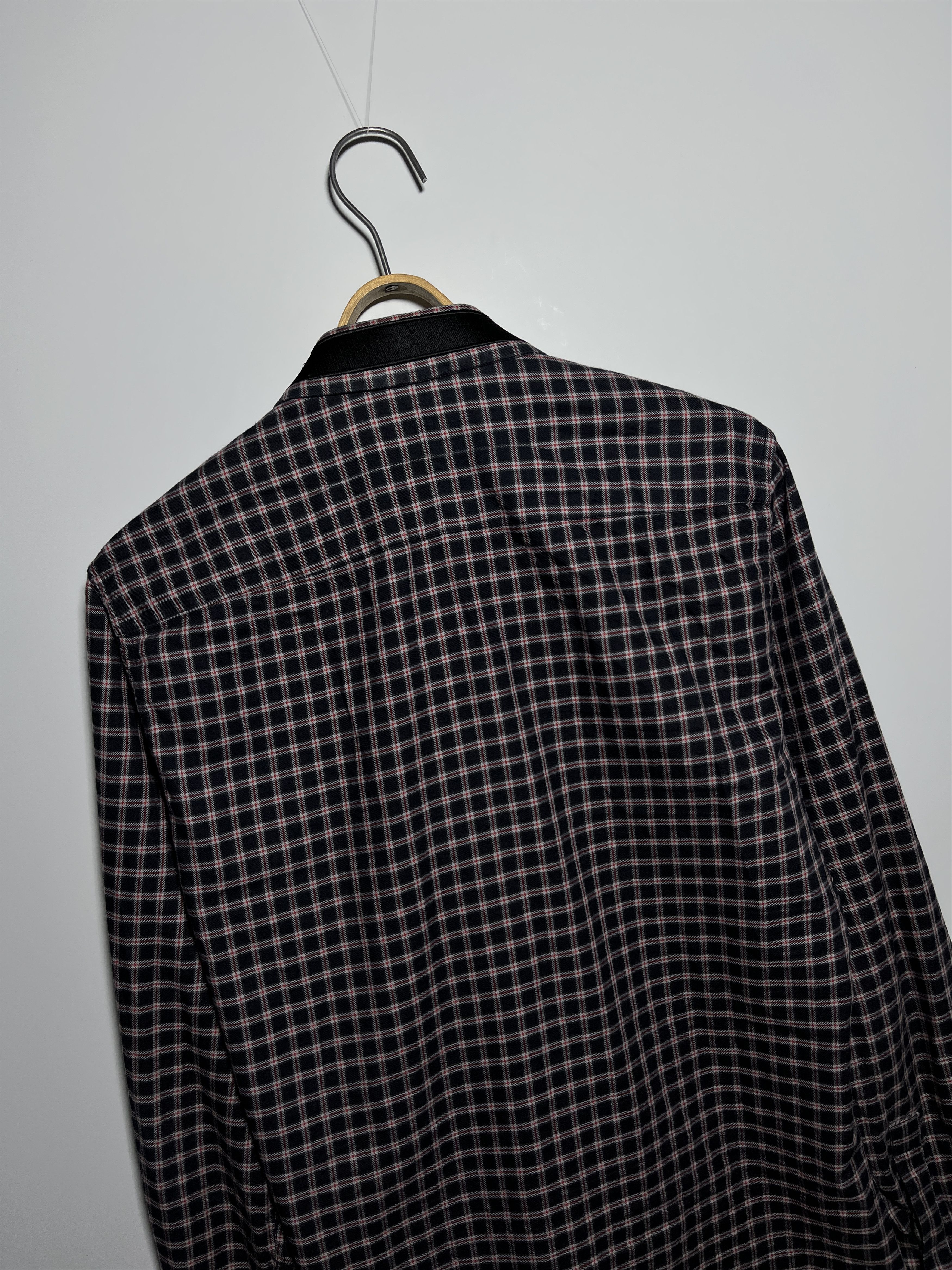 Givenchy Givenchy Checkered Embroidered Stars Button Up Shirt Size M Size US M / EU 48-50 / 2 - 5 Thumbnail
