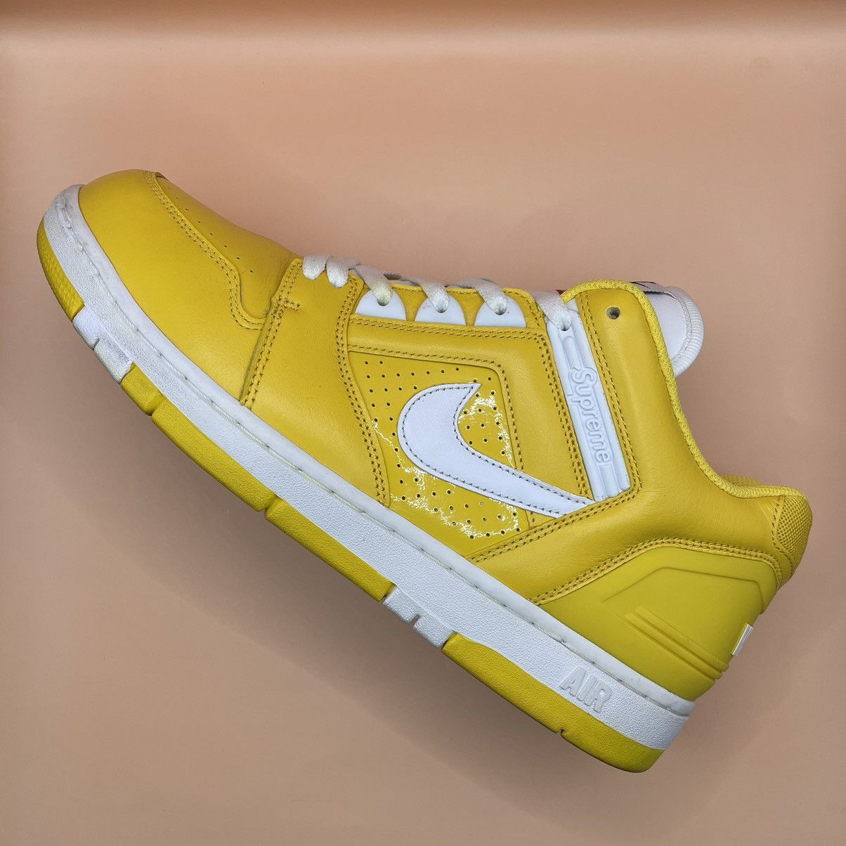 canary yellow dunks