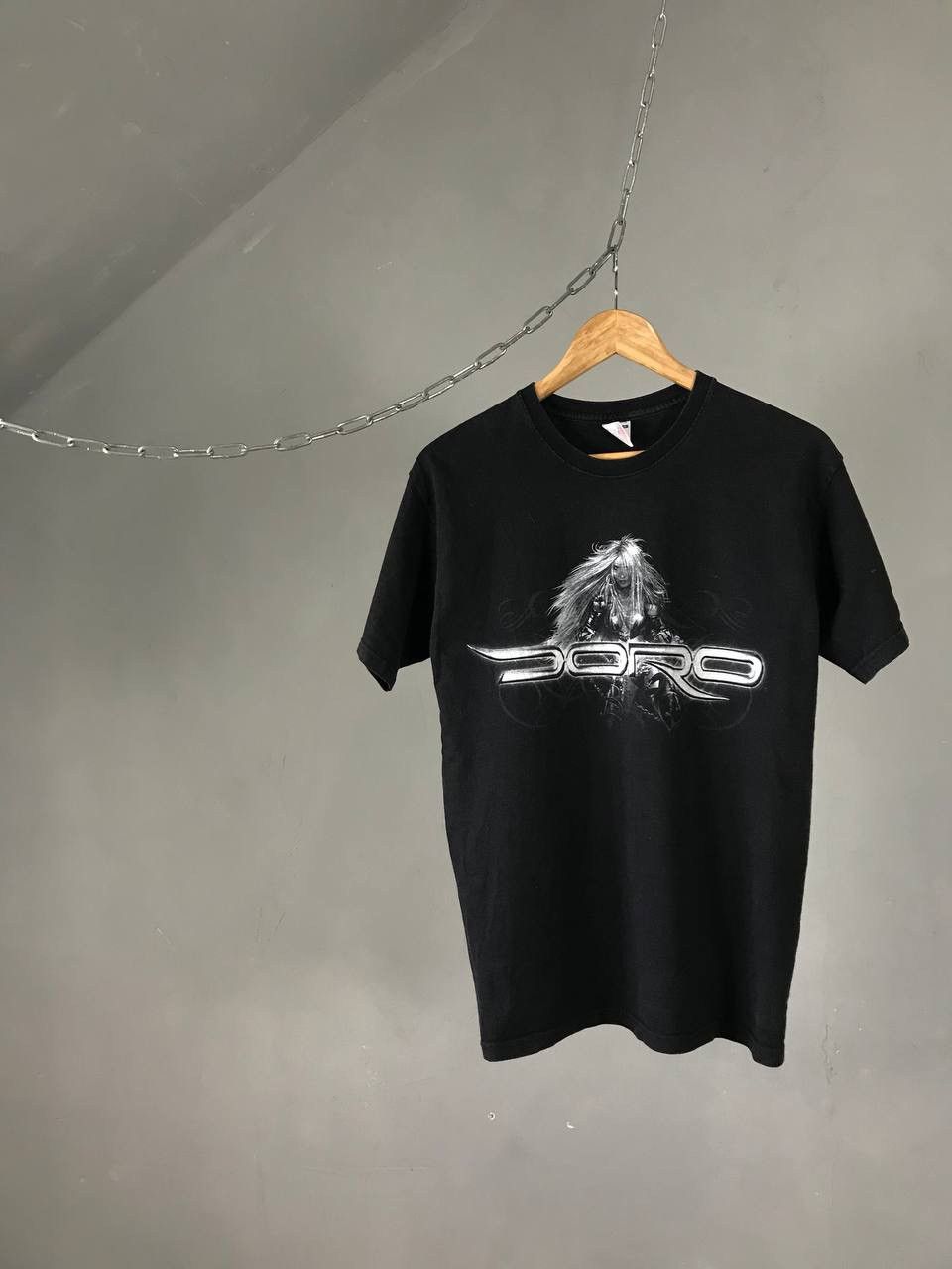 Band Tees Dorothea Pesch DORO vintage star tee Size US M / EU 48-50 / 2 - 1 Thumbnail
