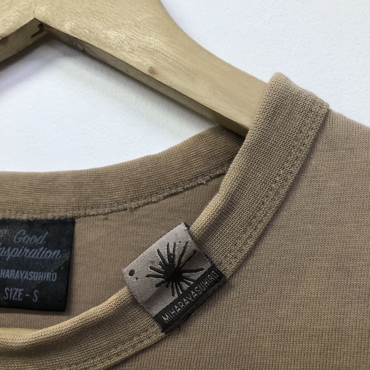 GU × Maison MIHARA YASUHIRO Miharayasuhiro Collab With GU Good Inspiration Tshirt Size US S / EU 44-46 / 1 - 5 Thumbnail