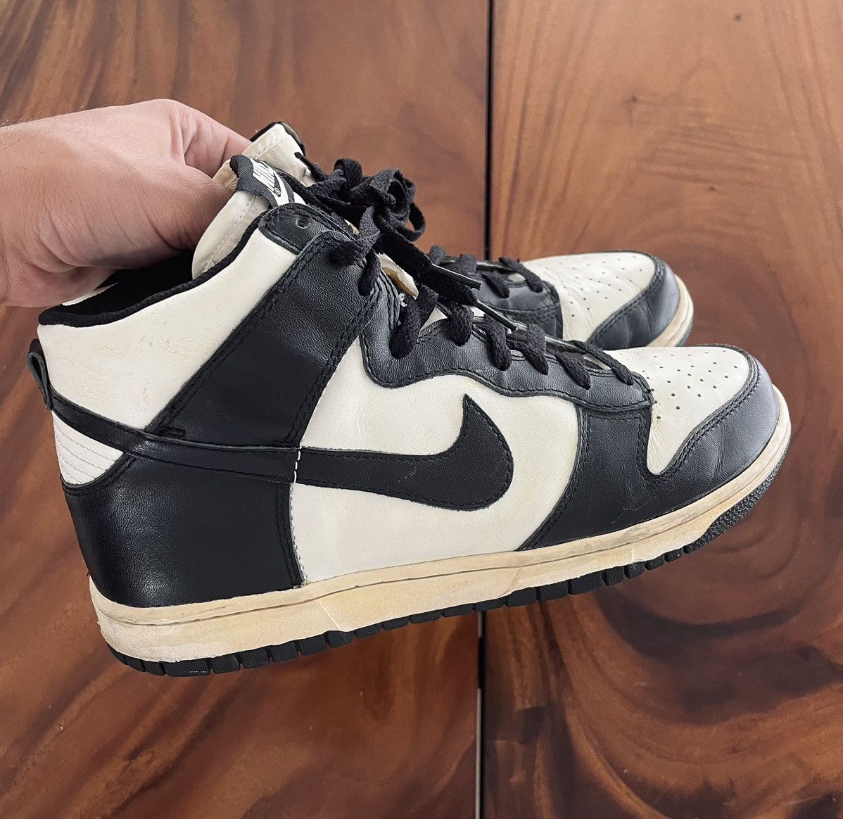 Nike NIKE DUNK HIGH (VNTG) SAIL/BLACK Size US 10.5 / EU 43-44 - 4 Thumbnail