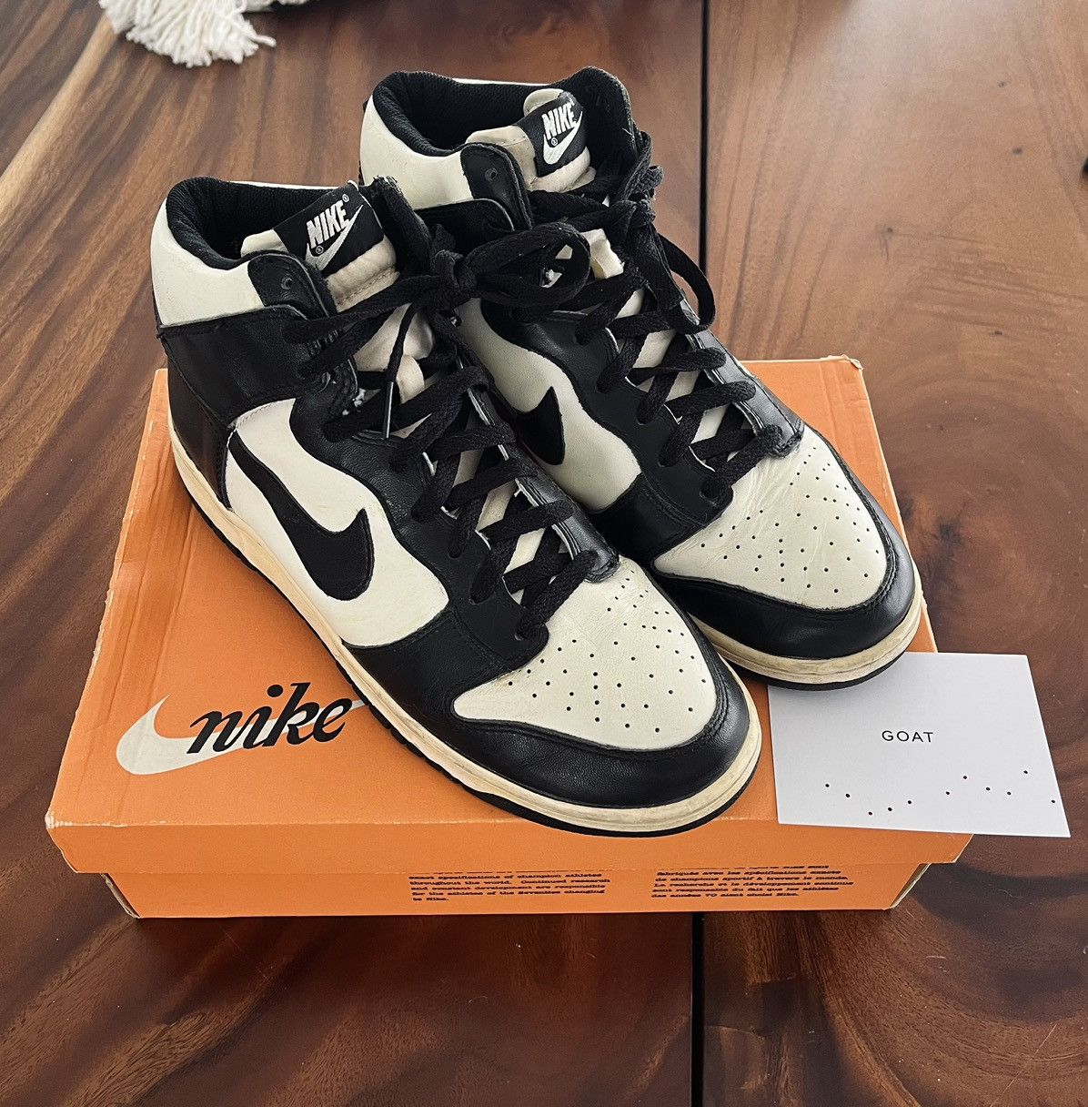 Nike NIKE DUNK HIGH (VNTG) SAIL/BLACK Size US 10.5 / EU 43-44 - 2 Thumbnail