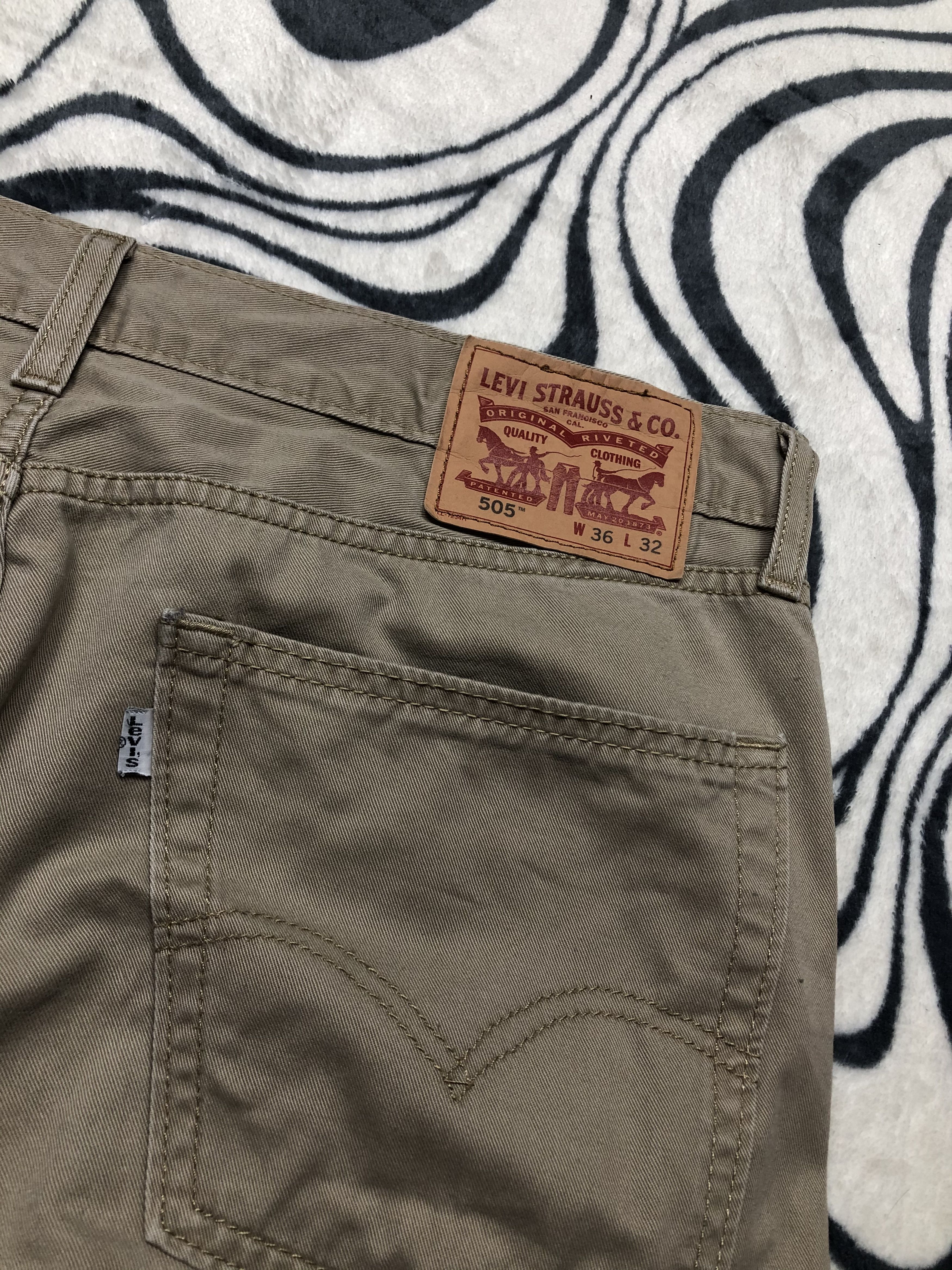 Levi's Levis 505 Vintage Mens Denim Pants Y2K Jeans Size US 36 / EU 52 - 2 Thumbnail