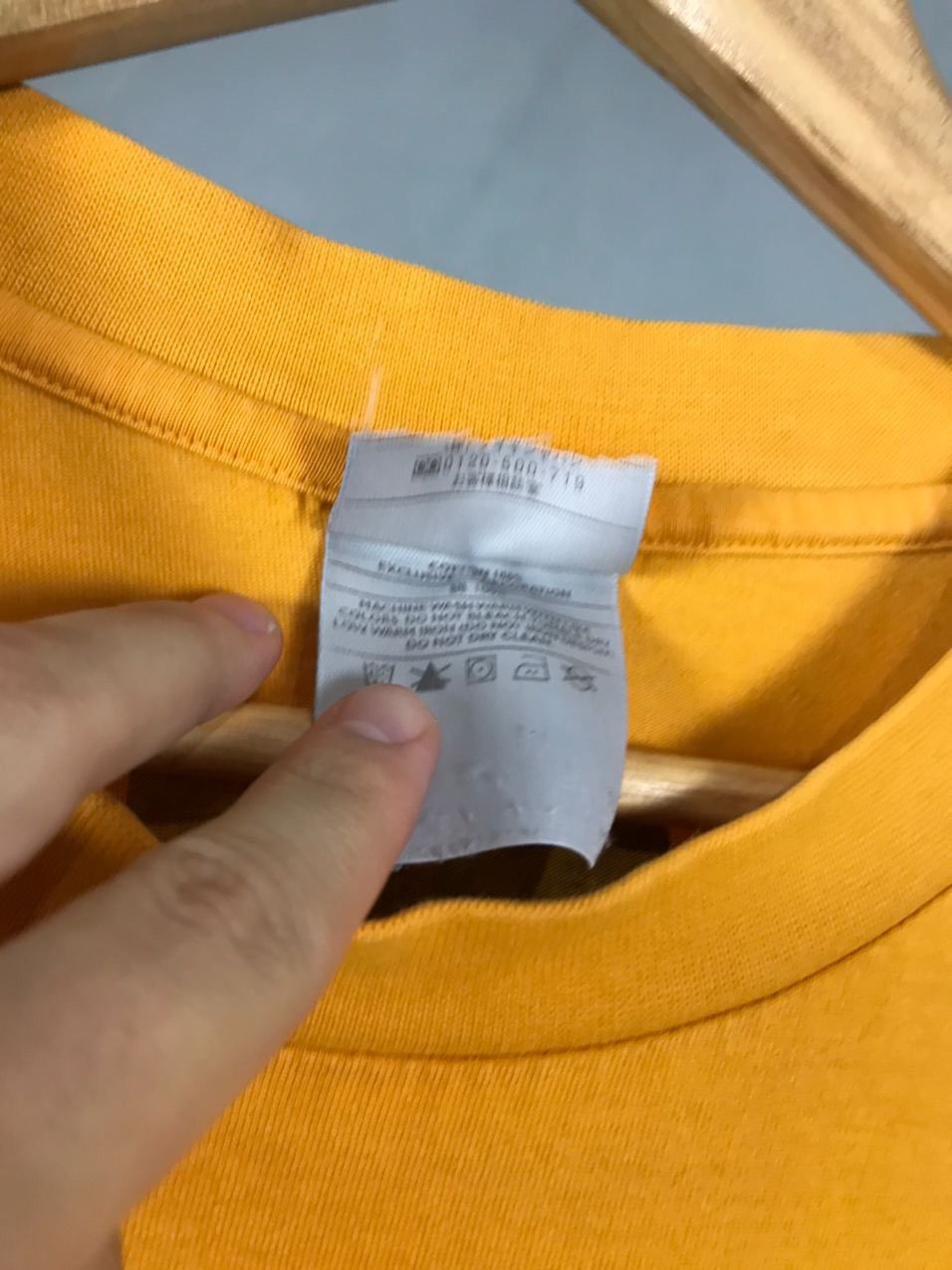 Vintage Nike swoosh streetwear vintage yellow longsleeve Size US S / EU 44-46 / 1 - 5 Thumbnail