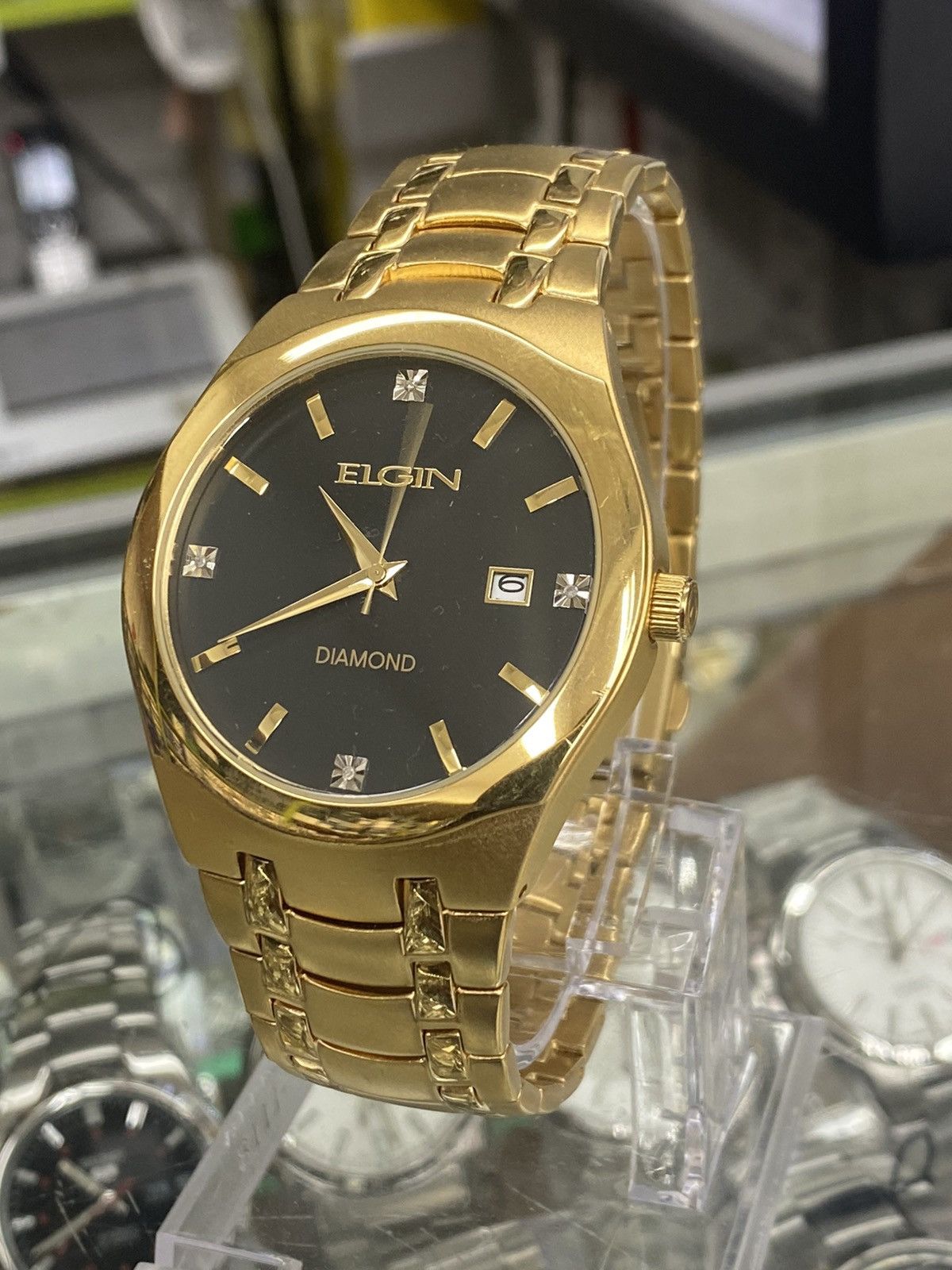 Elgin Gray Men Watch Size Large 40mm Diameter Silver / Gray