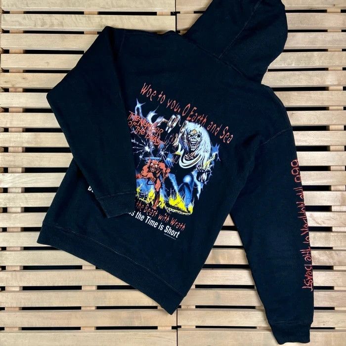 Band Tees × Iron Maiden × Vintage Mens Hoodies Iron Maiden Vintage 2003 Size L Back Big Print Size US L / EU 52-54 / 3 - 7 Thumbnail