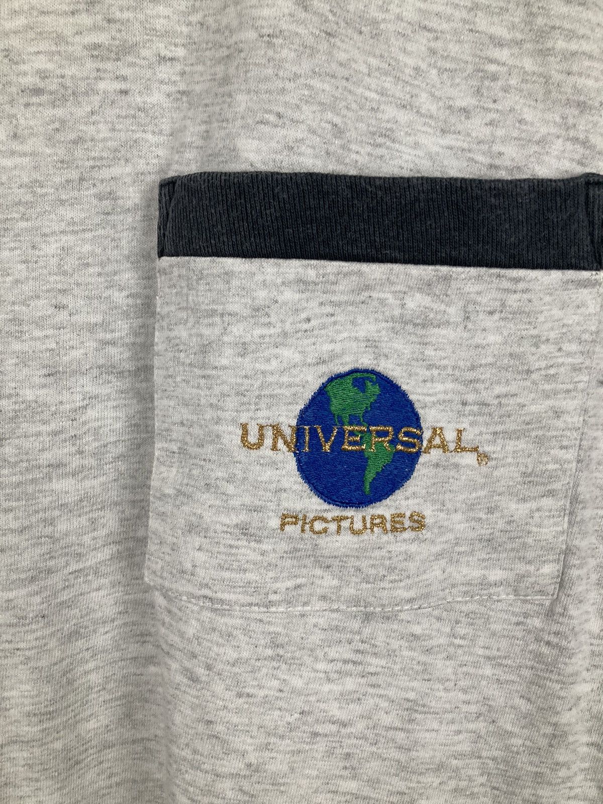 Universal Studios × Vintage Vintage 90s 80s Universal Studios Pocket T Shirt Embroidered Size US S / EU 44-46 / 1 - 3 Thumbnail
