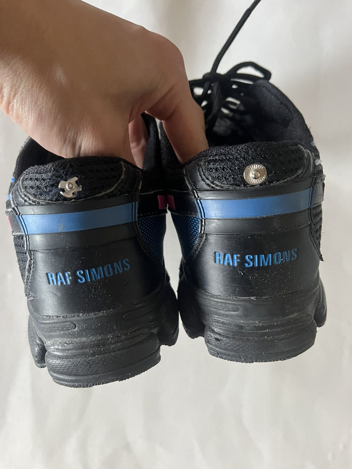 Asics × Raf Simons Raf Simons x ASICS FW09 Runner Size US 10 / EU 43 - 6 Thumbnail
