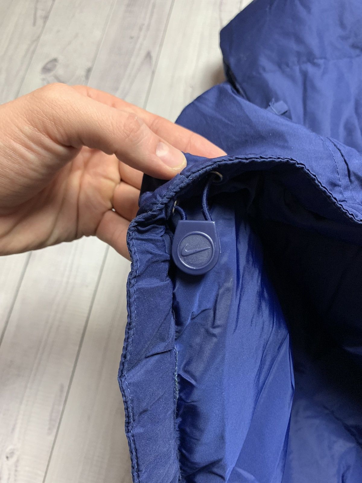 Nike × Vintage Vintage Nike down jacket big logo Swoosh size M Size US M / EU 48-50 / 2 - 6 Thumbnail