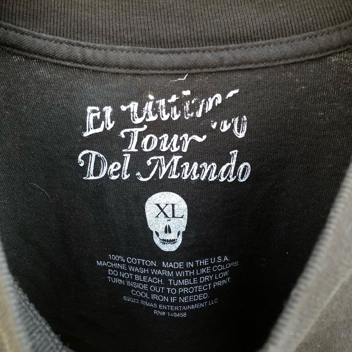 Band Tees × Rap Tees BAD BUNNY EL ULTIMO TOUR DEL MUNDO TRUCKER TEE Size US XL / EU 56 / 4 - 6 Thumbnail