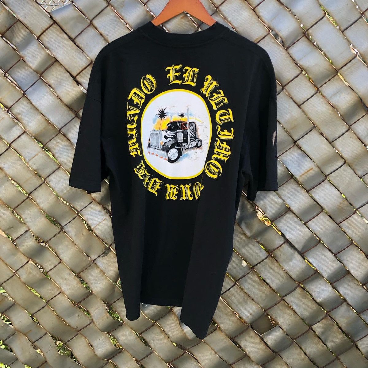 BAD BUNNY EL ULTIMO TOUR DEL MUNDO TRUCKER TEE