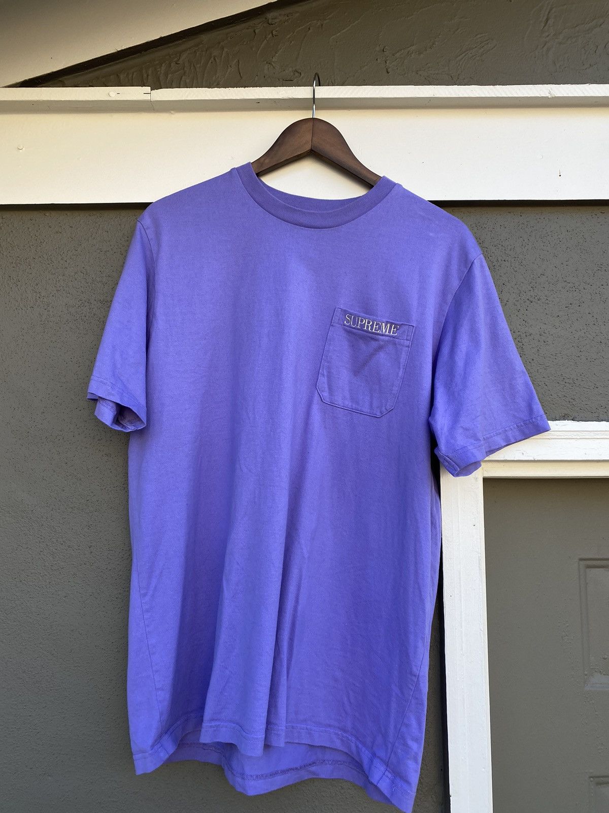 Supreme Supreme Pocket Tee x Purple Size US L / EU 52-54 / 3 - 1 Thumbnail