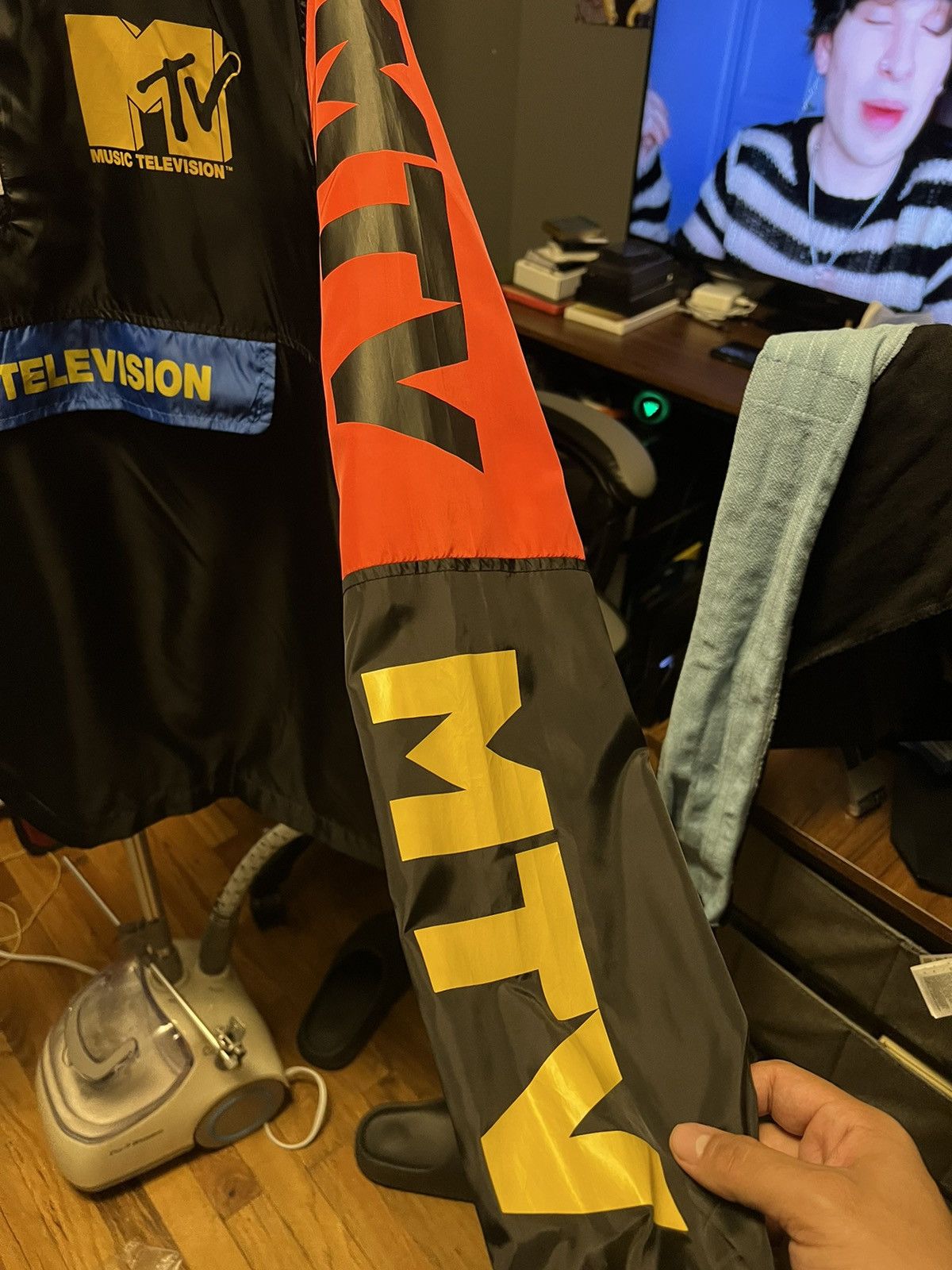 Mtv MTV Pullover Windbreaker Size US M / EU 48-50 / 2 - 3 Thumbnail
