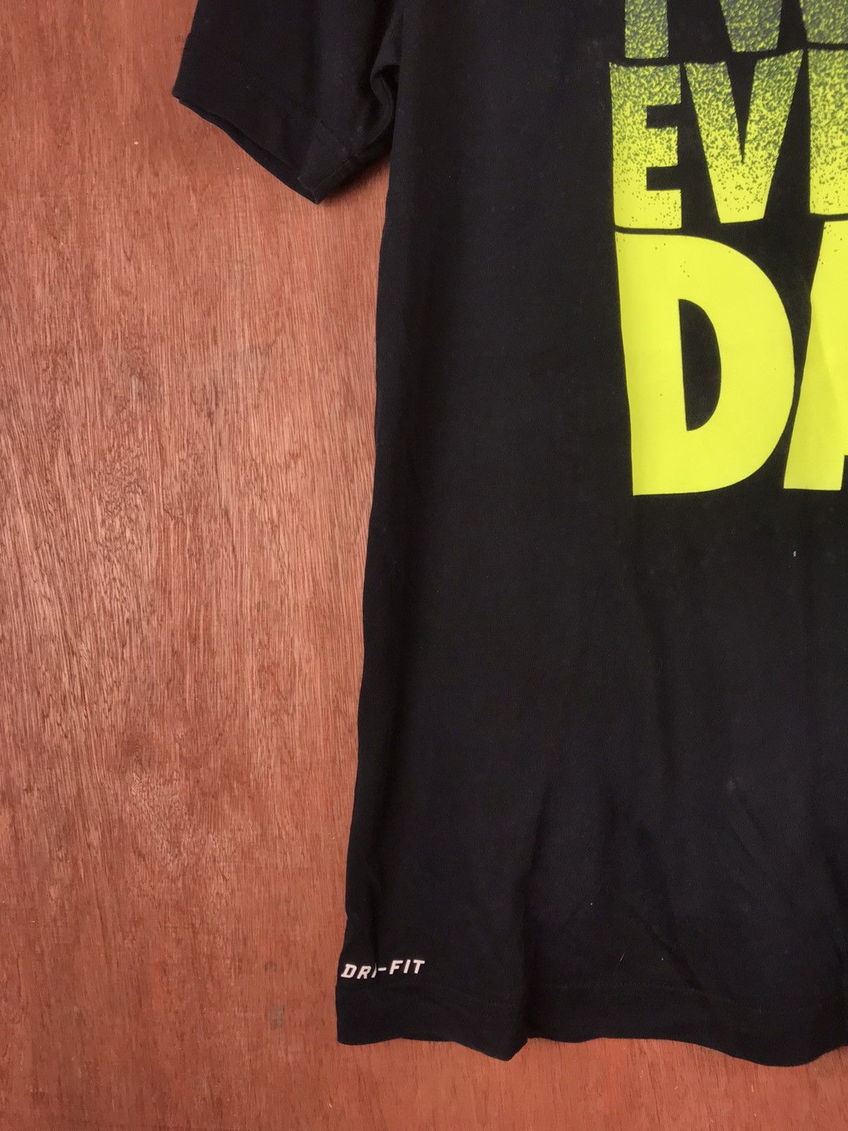 Nike Vintage Nike Series Shirt Sleeve T-Shirt #2246 Size US L / EU 52-54 / 3 - 2 Thumbnail