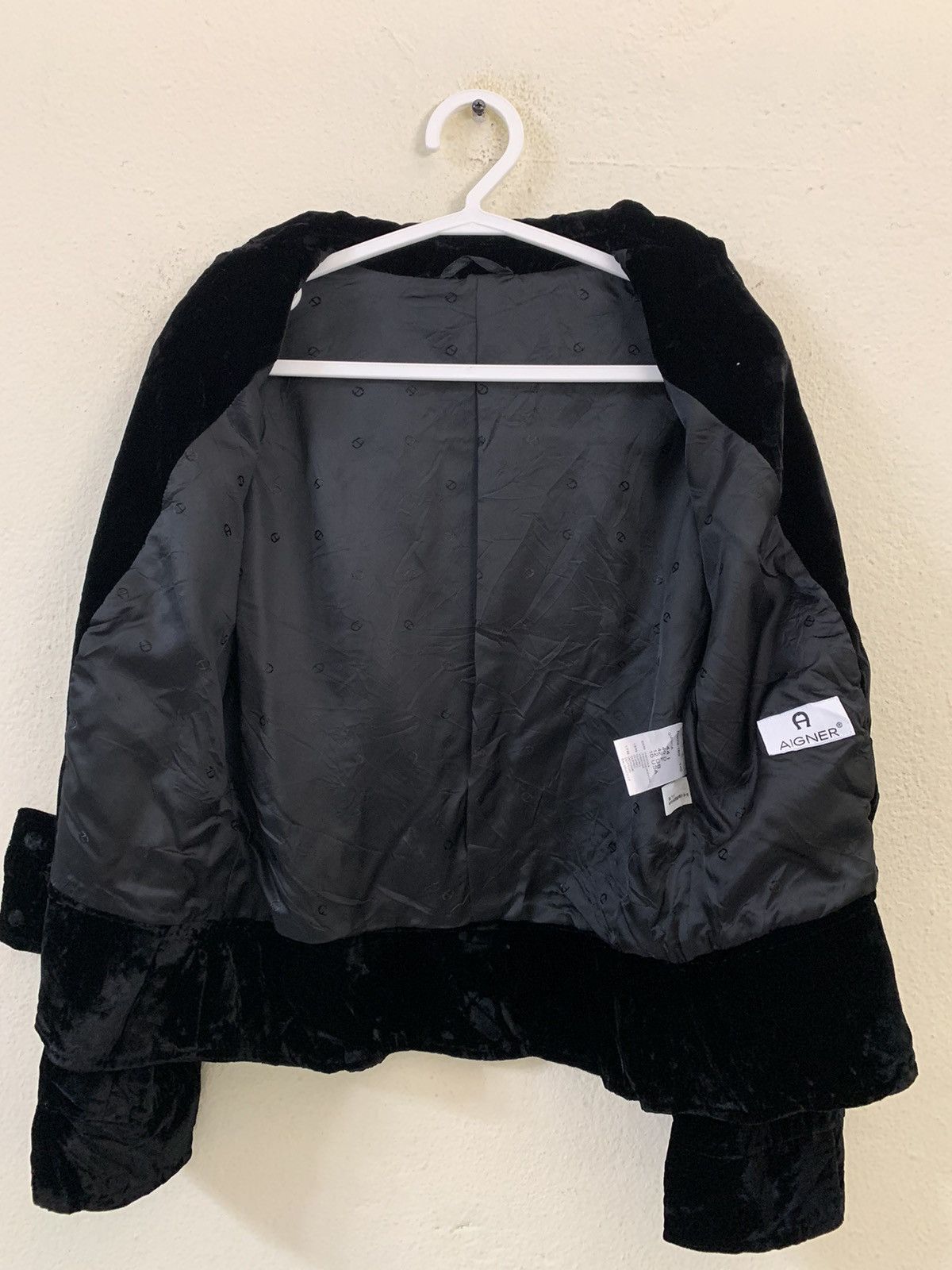 Aigner Aigner Women Velvet Jacket Size M / US 6-8 / IT 42-44 - 5 Thumbnail