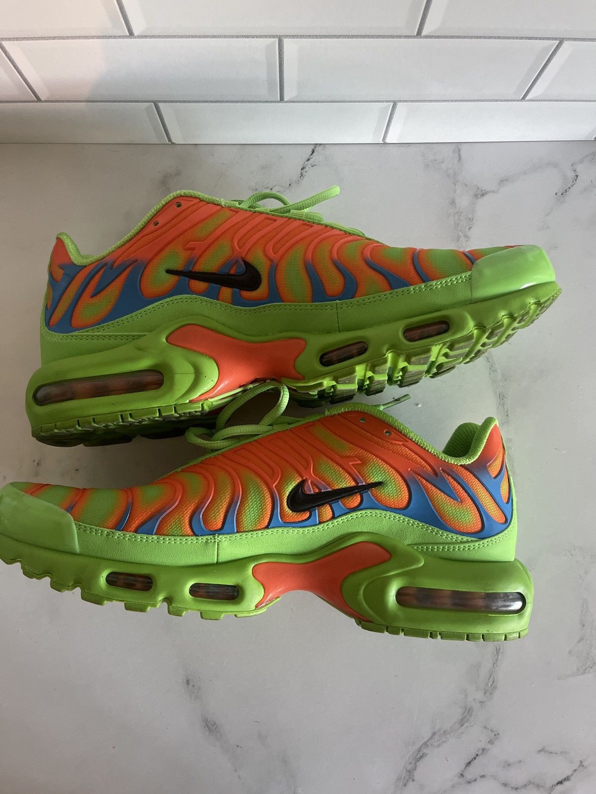 supreme airmax tn