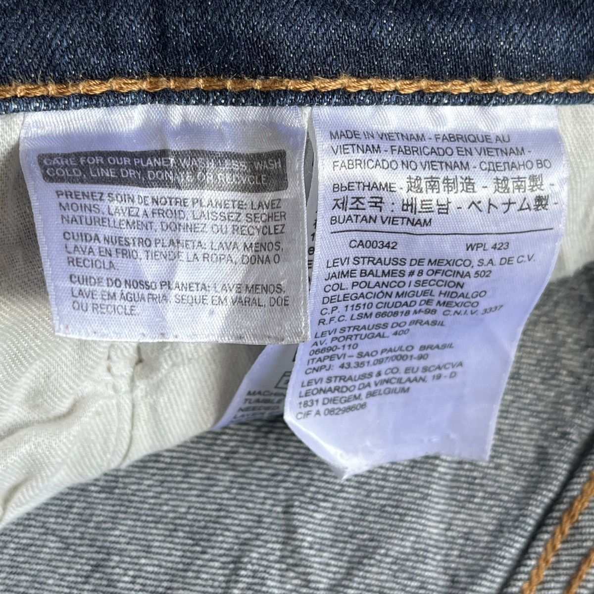 Levi's × Levi's Vintage Clothing Levis 505 R Tag Distressed Denim Jeans Straight Cut Size US 34 / EU 50 - 6 Thumbnail