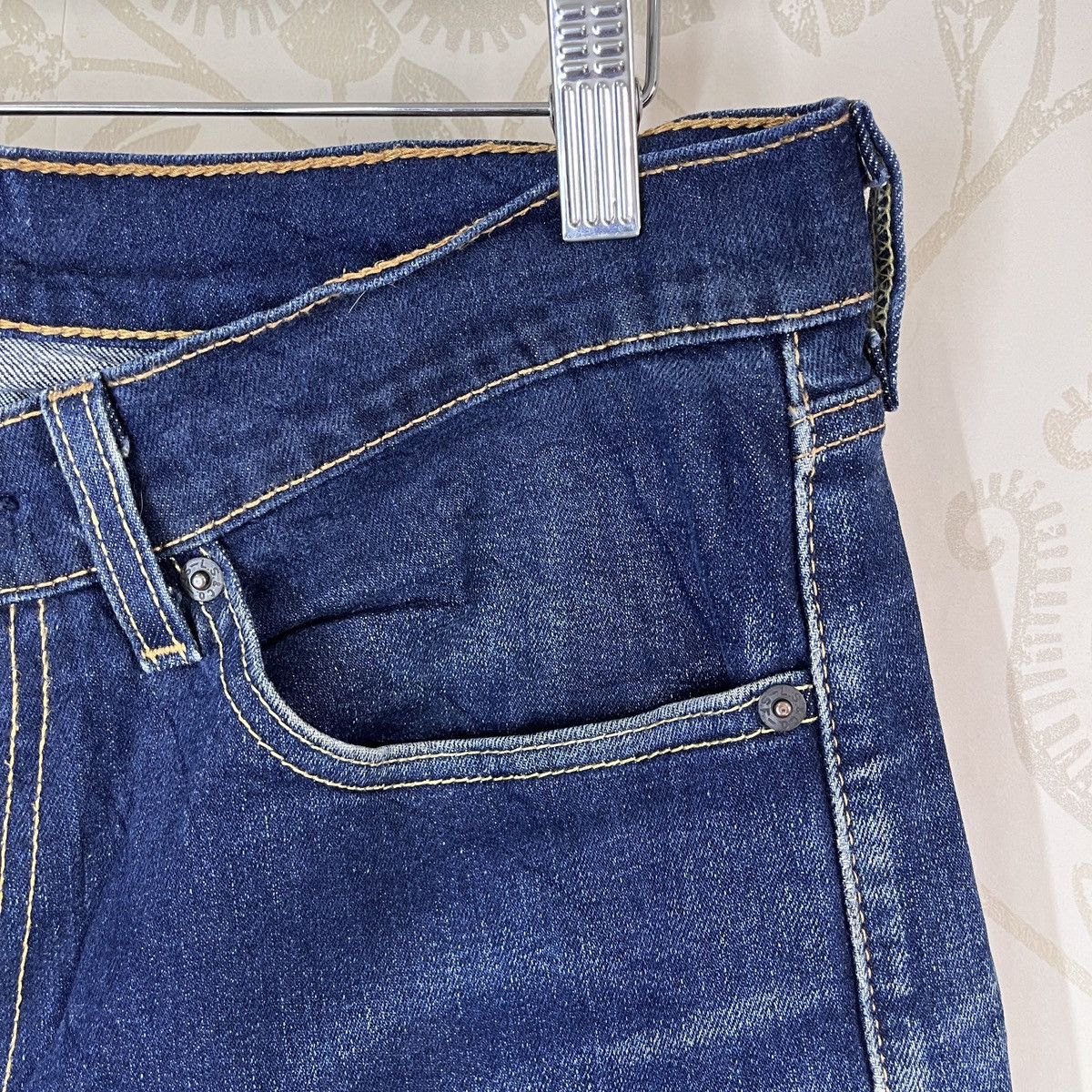 Levi's × Levi's Vintage Clothing Levis 505 R Tag Distressed Denim Jeans Straight Cut Size US 34 / EU 50 - 10 Thumbnail