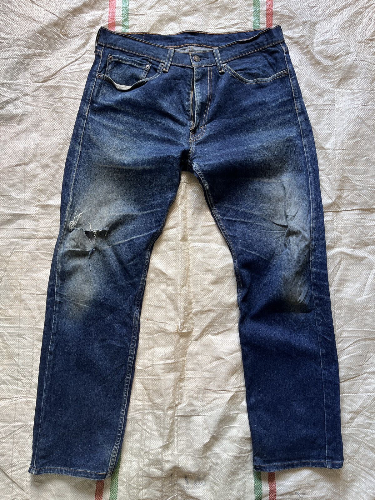 Levi's × Levi's Vintage Clothing Levis 505 R Tag Distressed Denim Jeans Straight Cut Size US 34 / EU 50 - 24 Thumbnail