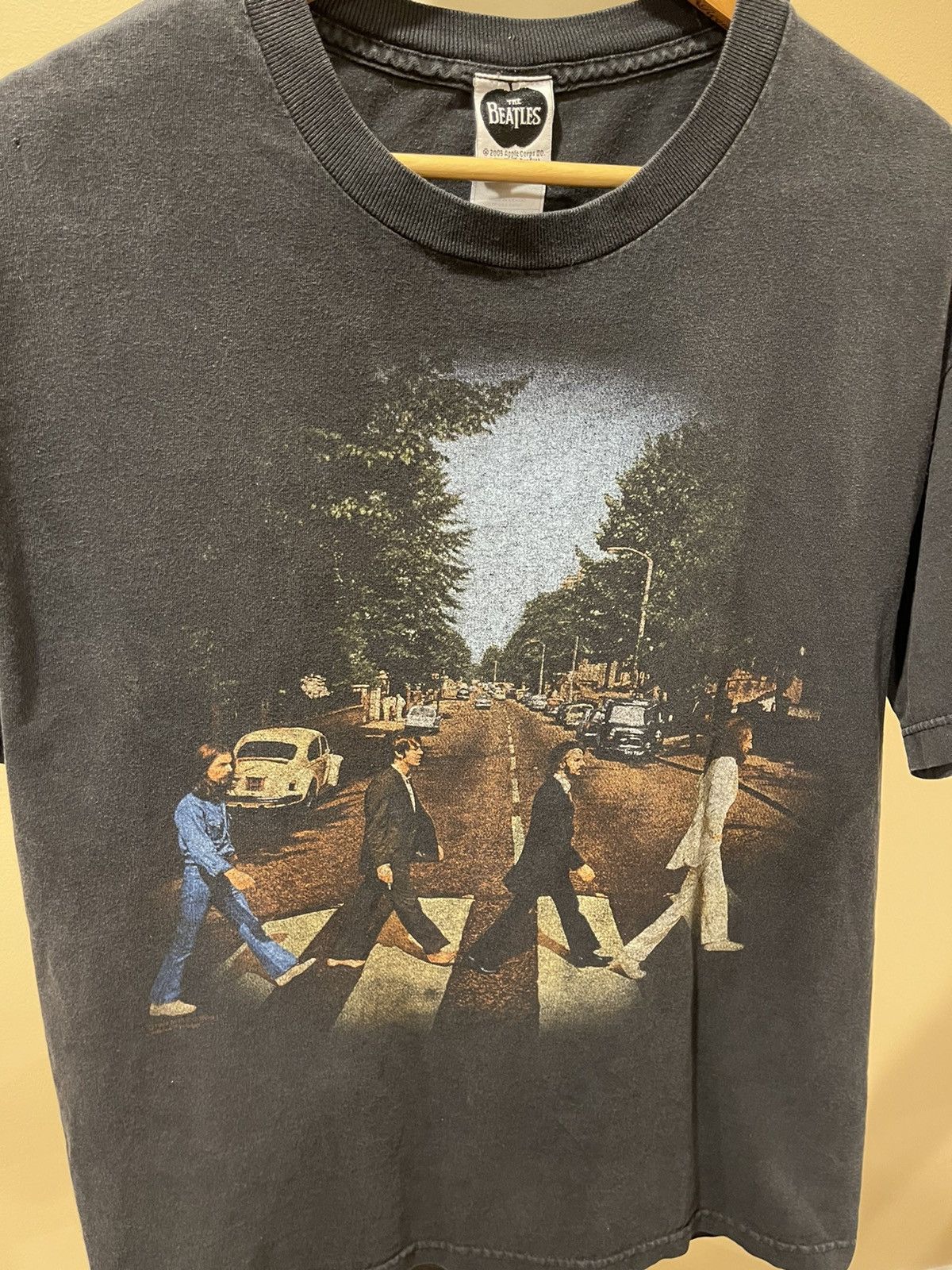 Band Tees Vintage The Beatles Abbey Road Apple Corp 1999 Tee Size US L / EU 52-54 / 3 - 10 Thumbnail