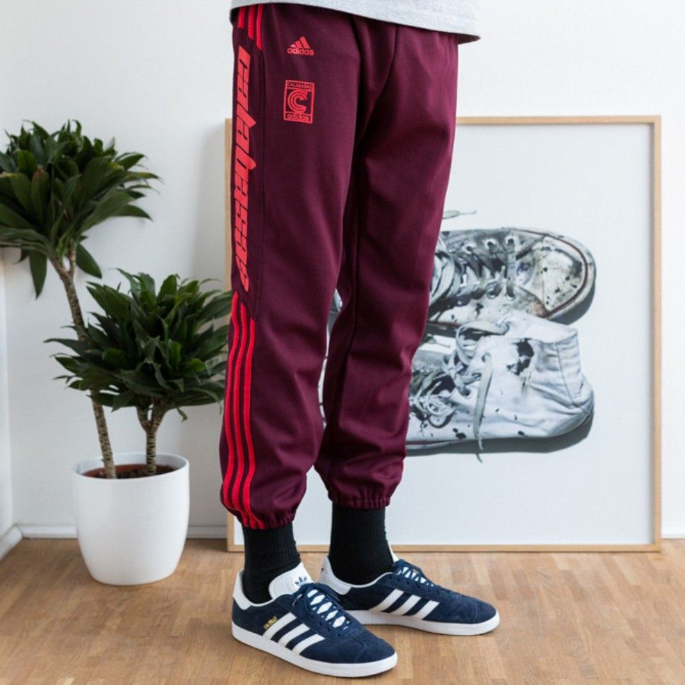 Ved en fejltagelse tack meget Adidas Adidas Yeezy Calabasas Track Pants | Grailed