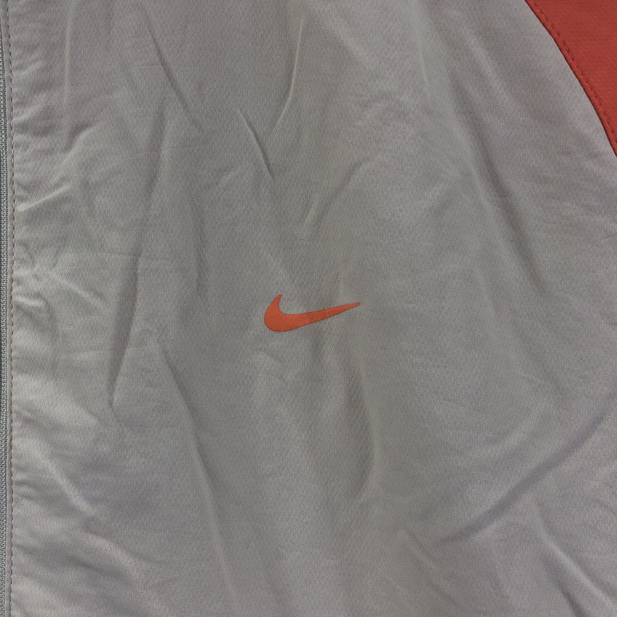 Vintage NIKE GOLF ESSENTIAL Swoosh Sportswear Light