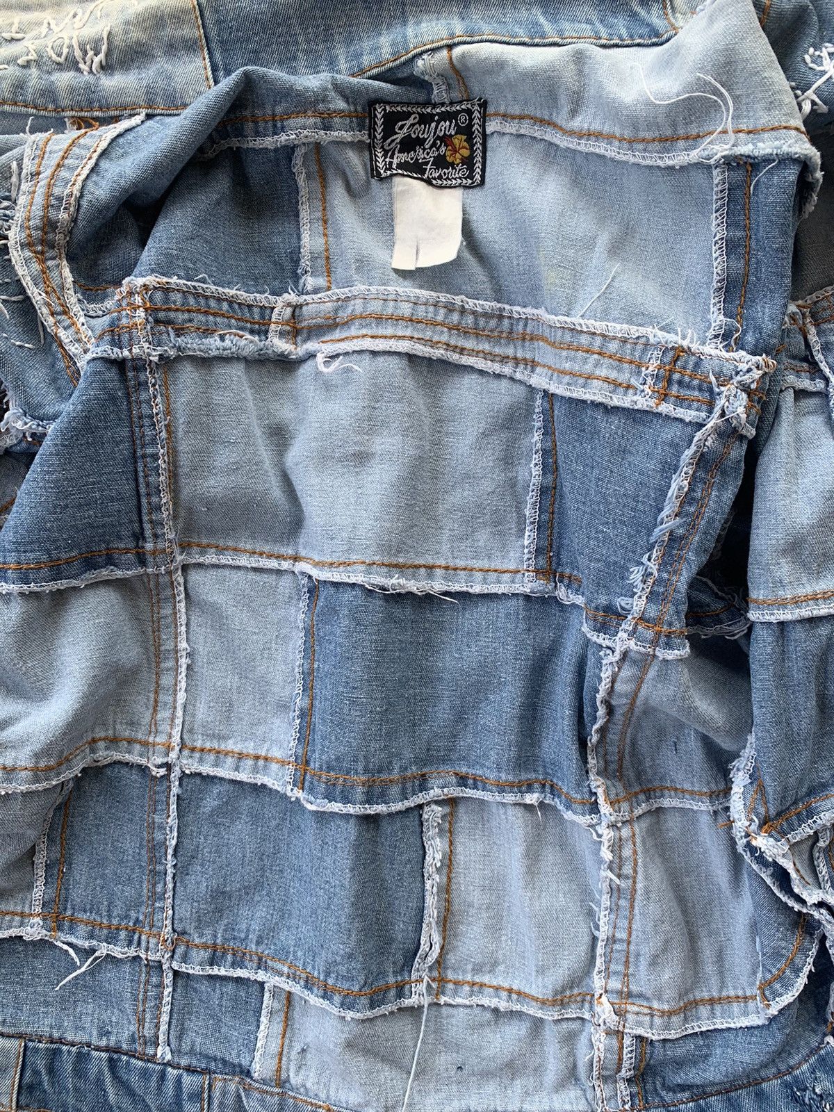 If Six Was Nine × Japanese Brand × Le Grande Bleu (L.G.B.) 🇯🇵 Vintage Patchwork Denim Trucker Jacket Size US M / EU 48-50 / 2 - 7 Thumbnail