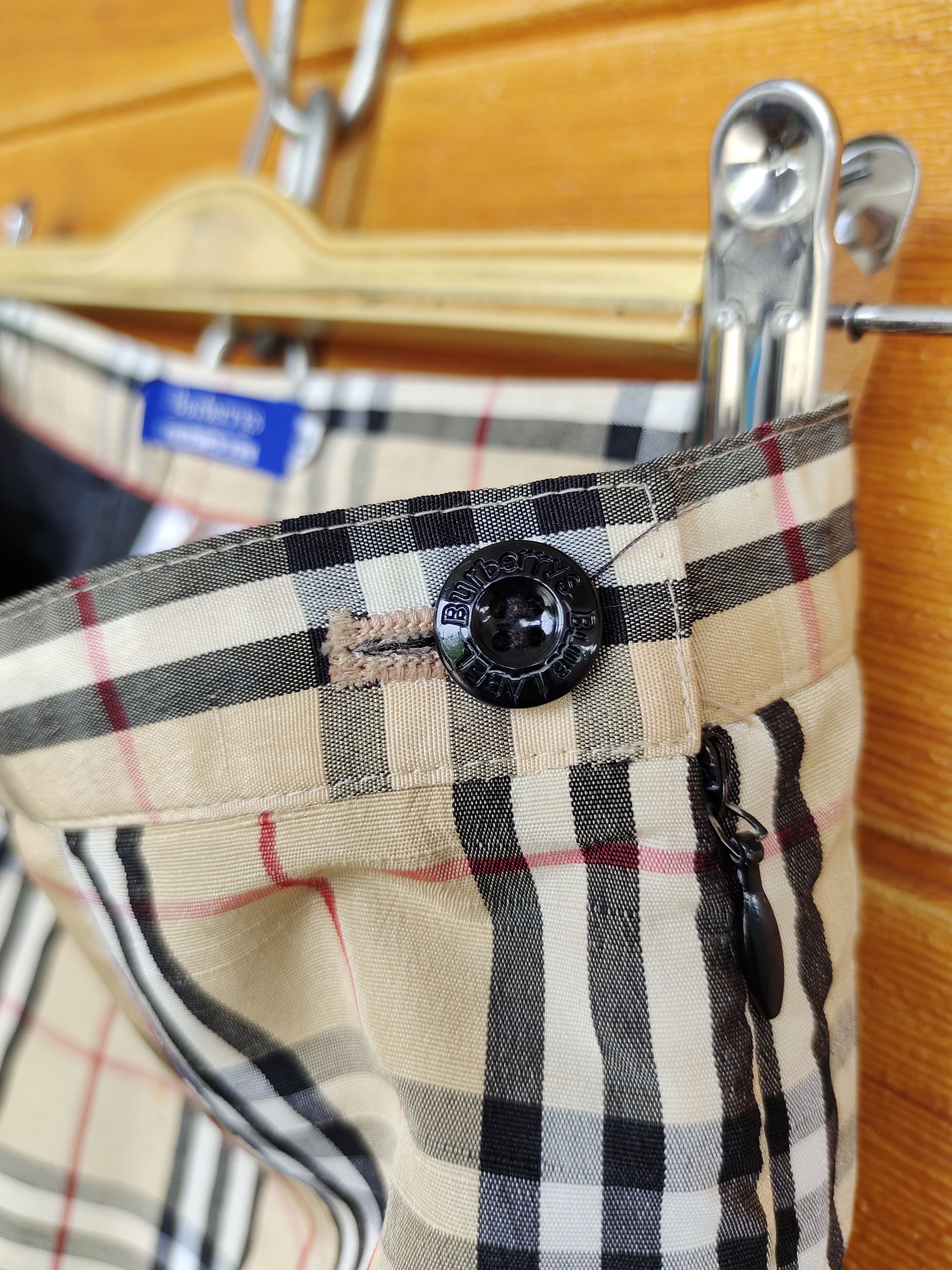 Burberry Vintage Classic BURBERRYS Blue Label Checkered Plaid Pants Size US 26 / EU 42 - 11 Thumbnail