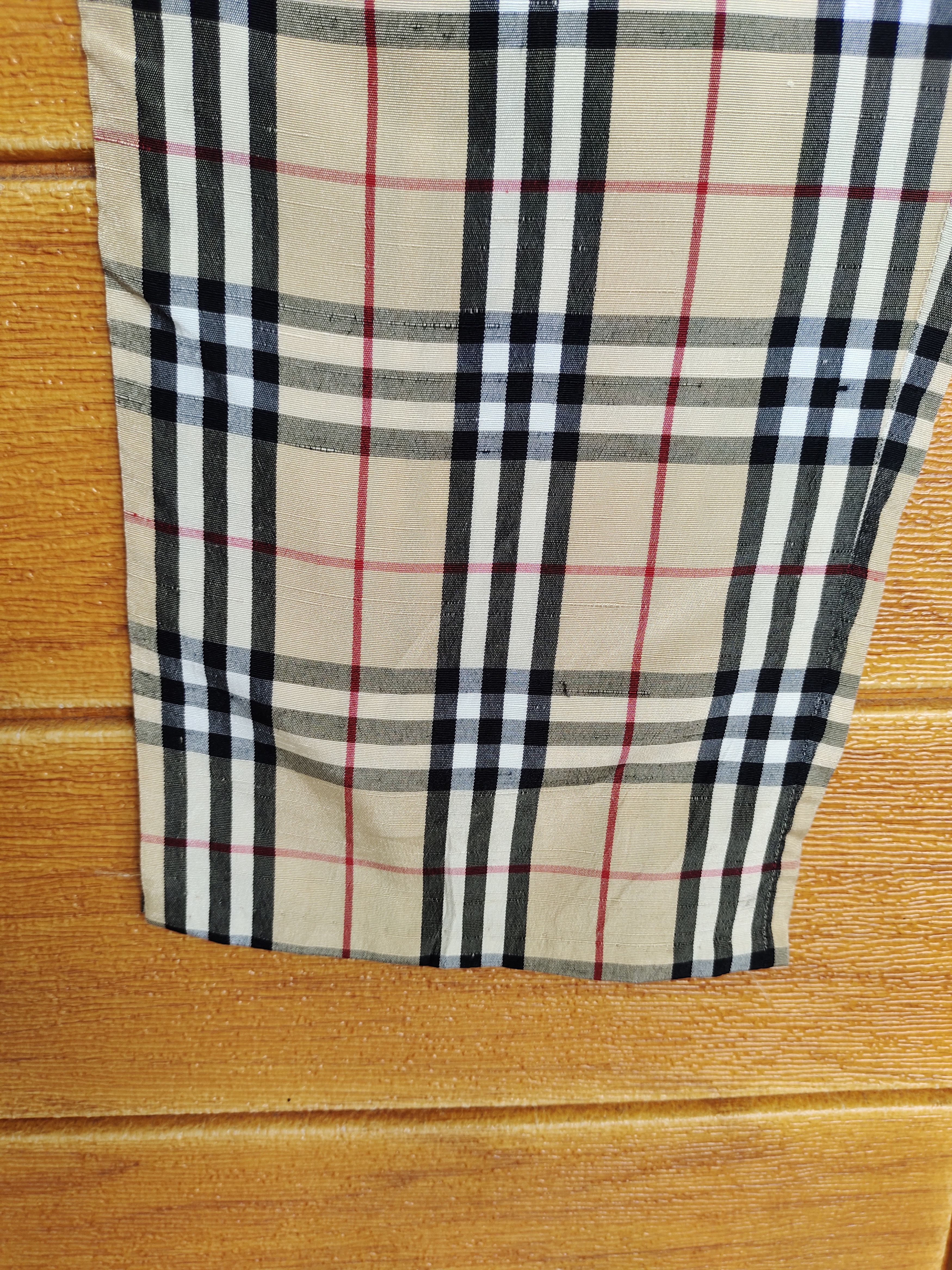Burberry Vintage Classic BURBERRYS Blue Label Checkered Plaid Pants Size US 26 / EU 42 - 6 Thumbnail