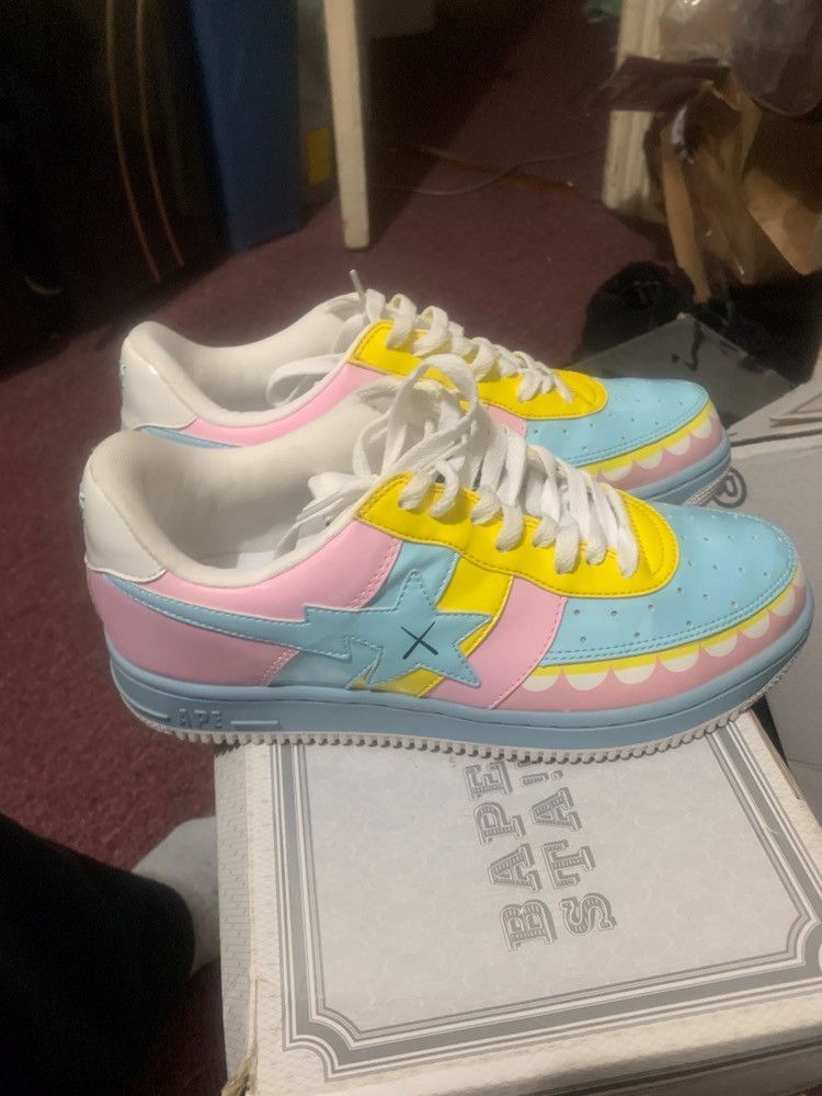 Bape BAPESTA X KAWS Size US 9.5 / EU 42-43 - 1 Thumbnail