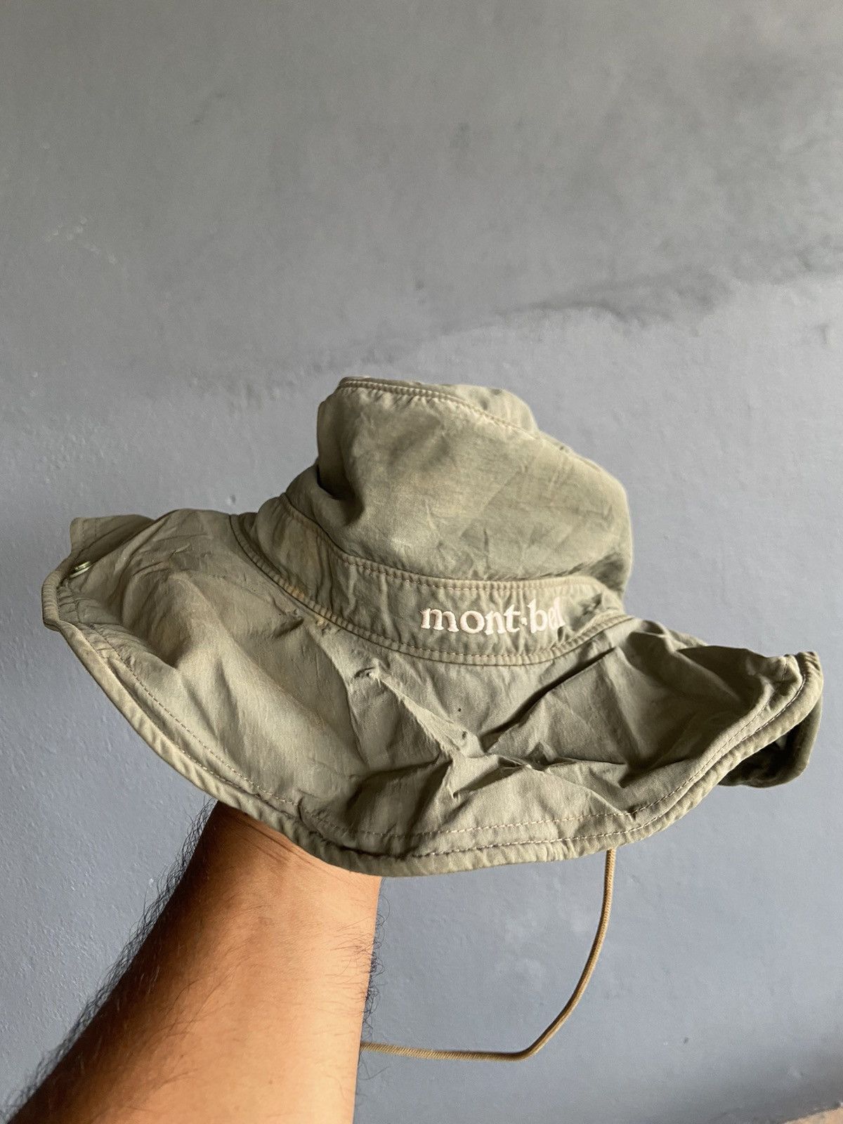 Vintage Mont-Bell Nylon 58-60 cm Sun Faded Bucket Hats