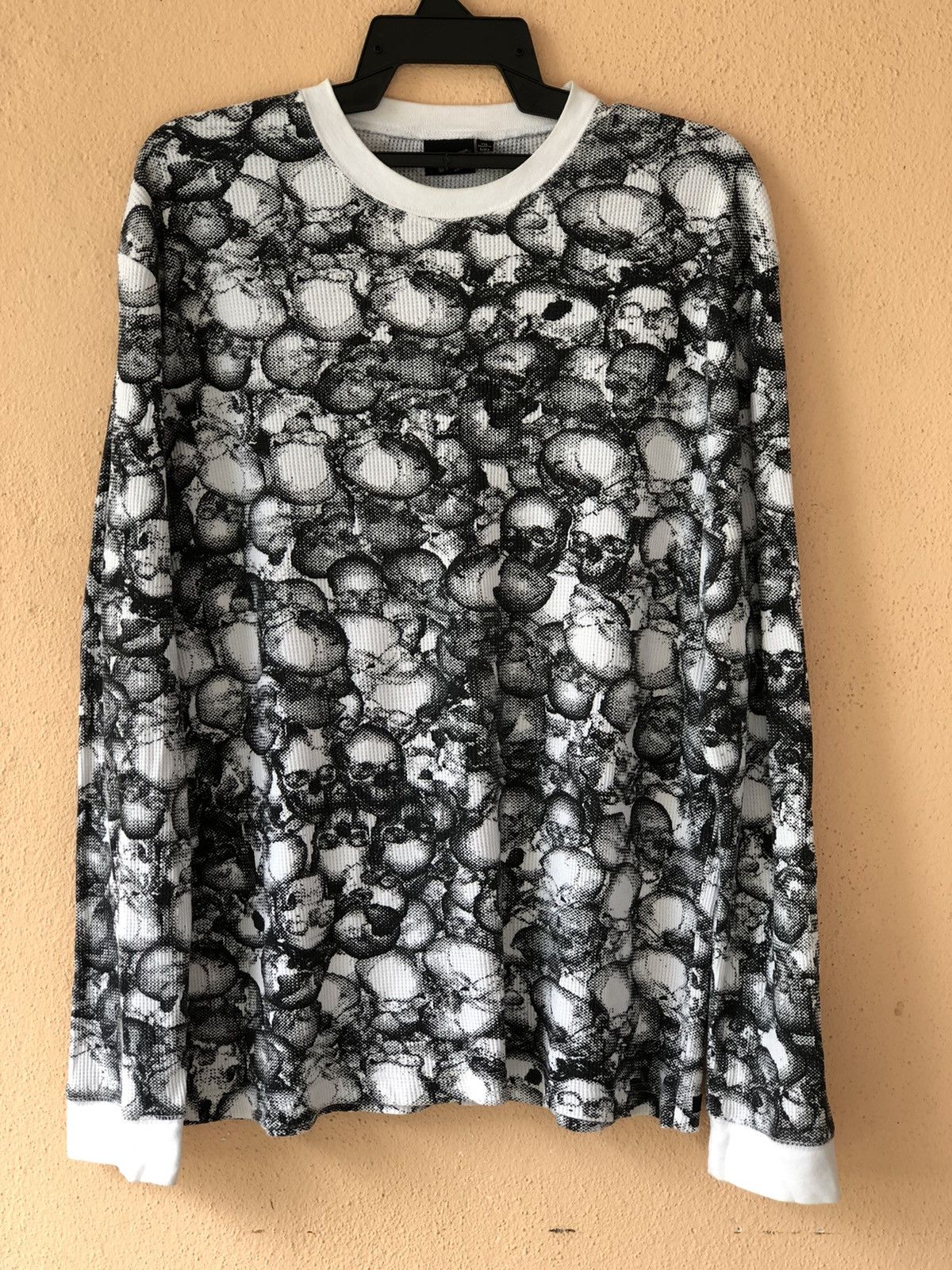 VANS Longjohn Skull Overprint Longsleeve