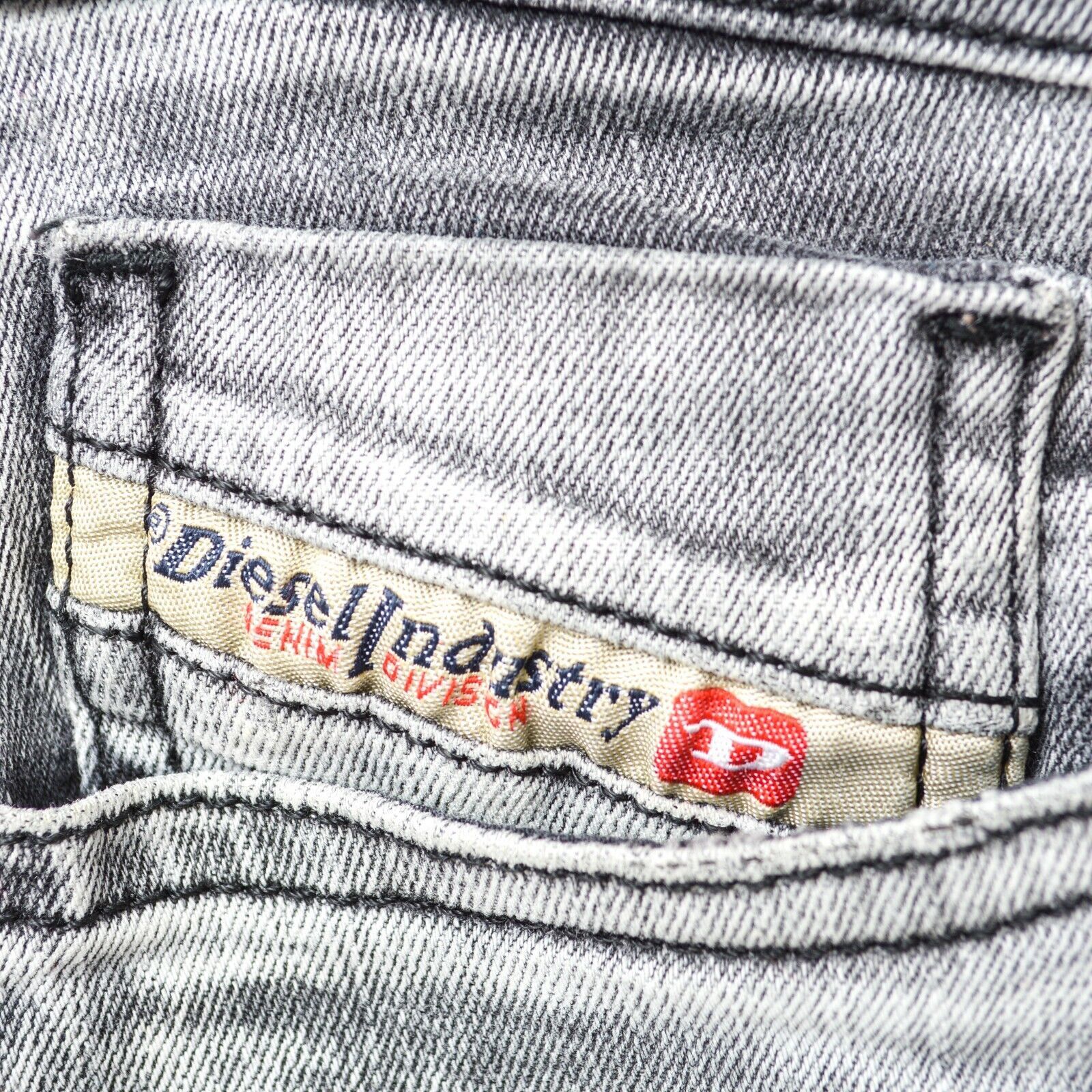 Diesel Skinzee Slim Skinny W28 L32 Jeans Regular Trousers Pants Zip Size 28" / US 6 / IT 42 - 3 Thumbnail