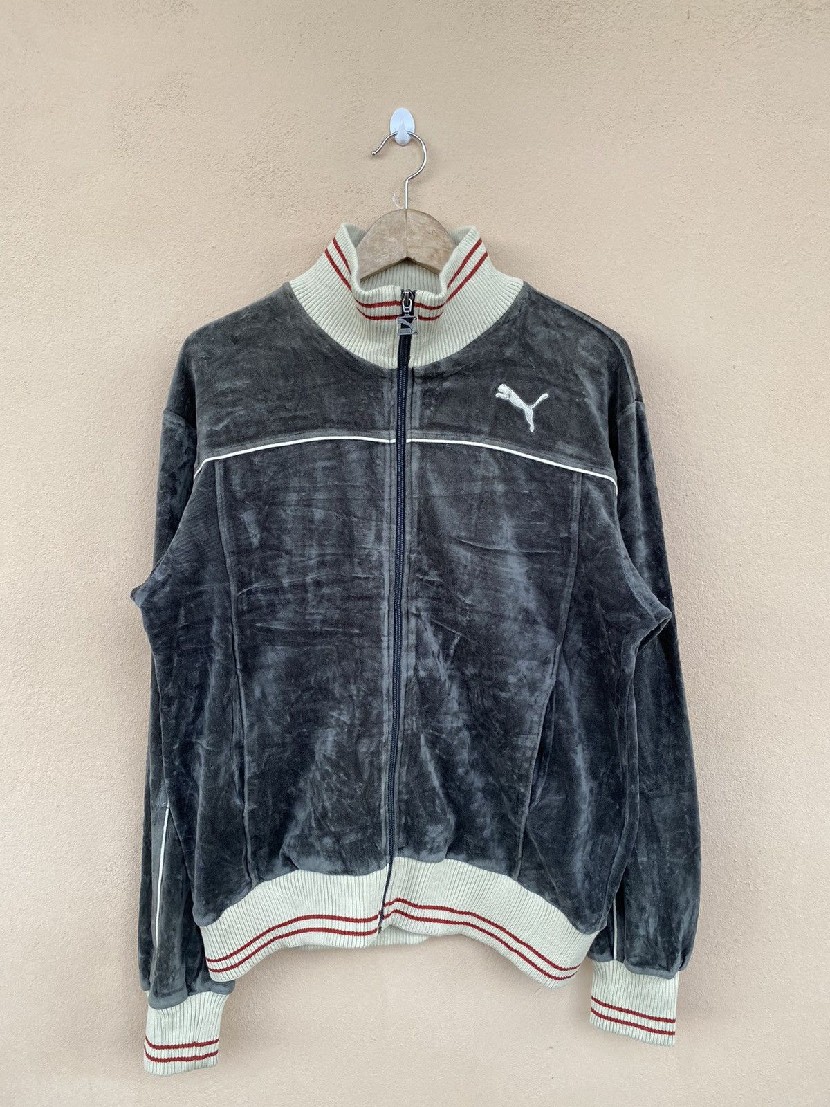 Steals💥 Puma Jacket Adult Full zipper Embroidered Logo